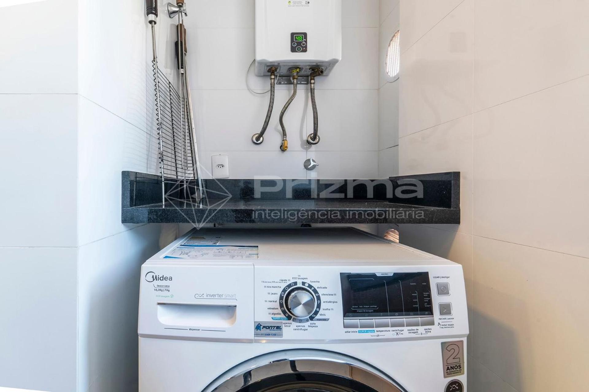 Mario Guilherme - Apto - 203 - Lindo apartamento condomínio de alto padrão com piscina e academia.