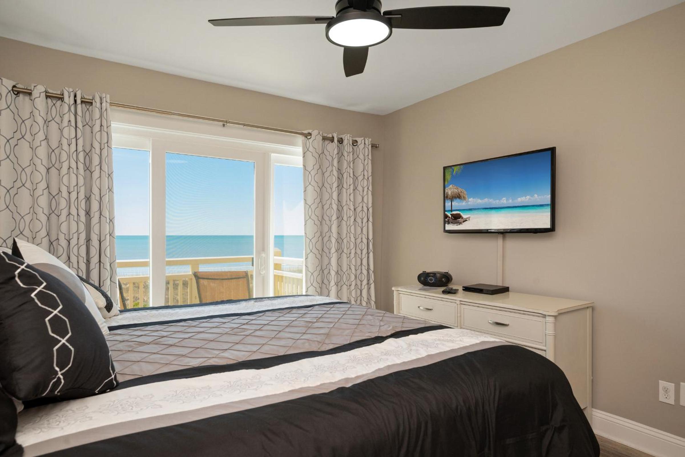 Swept Away by Oak Island Accommodations