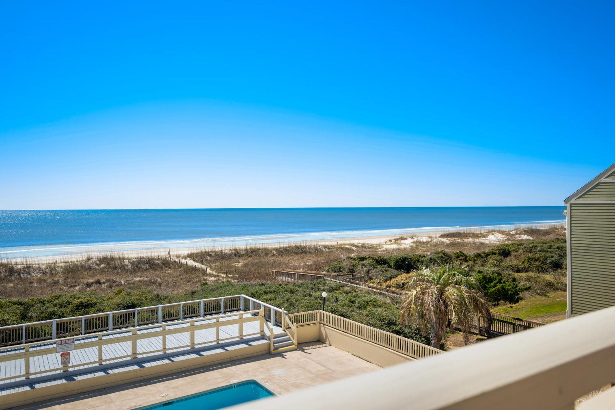 Swept Away by Oak Island Accommodations