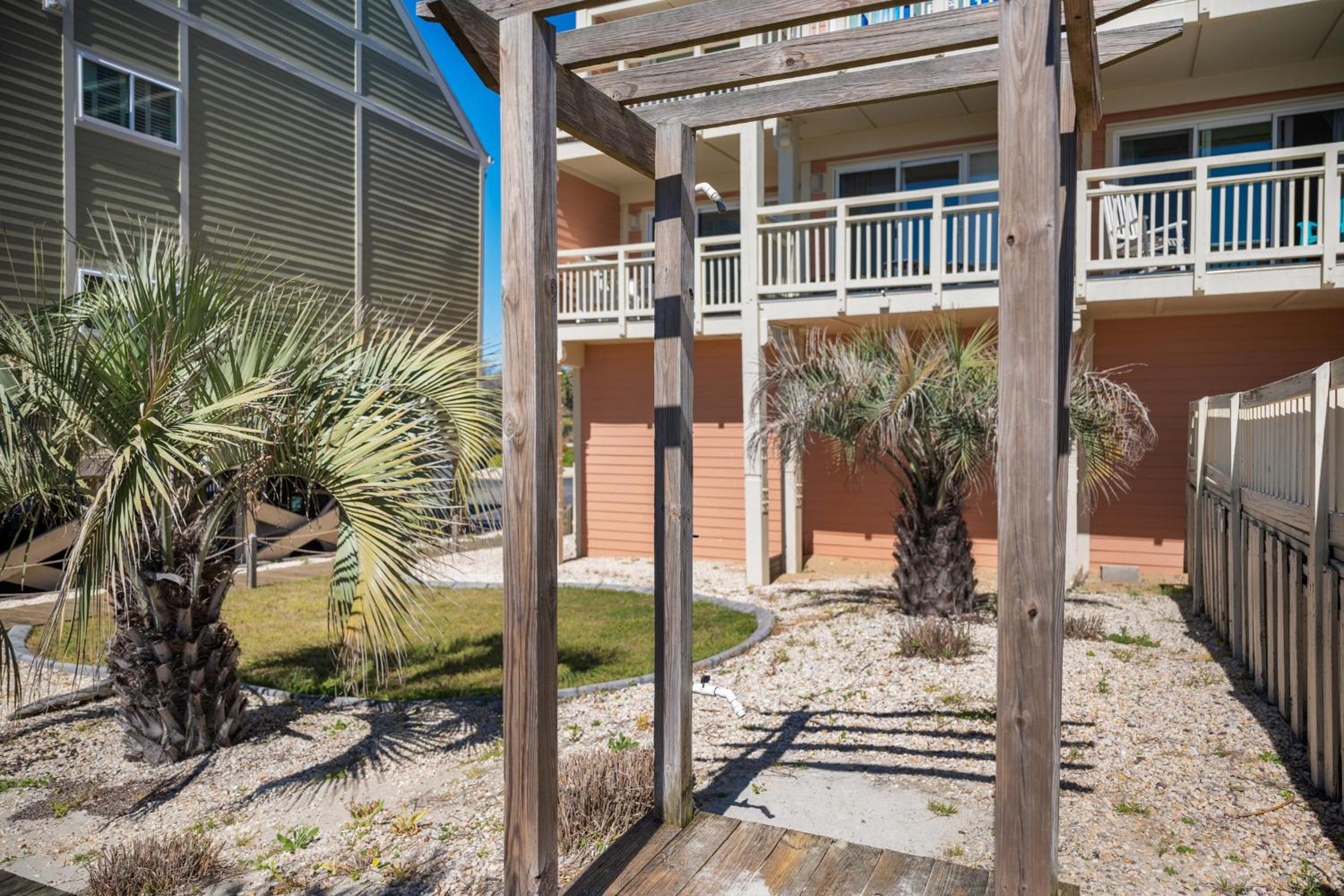 Swept Away by Oak Island Accommodations