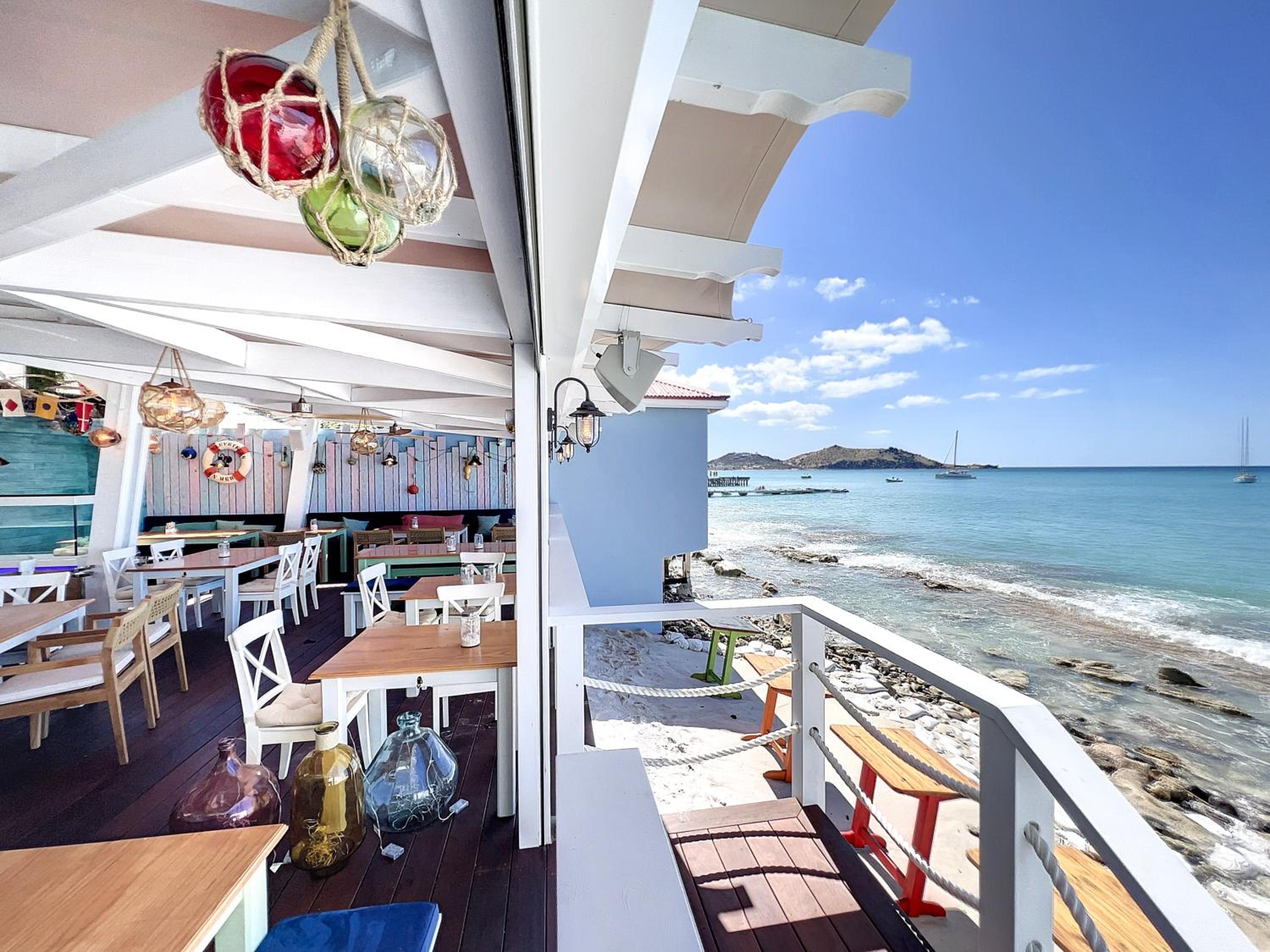 Kokonut Sea view with Pool on Grand Case Beach, Central, Private parking view 4