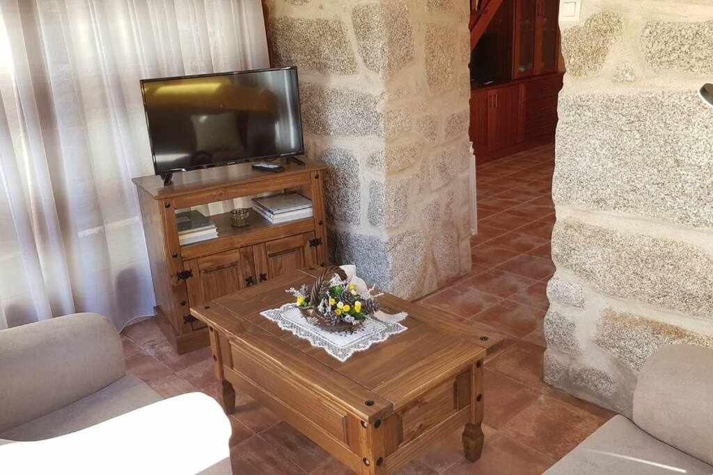 Casa CuadranteCasa de piedra en playa de Carnota