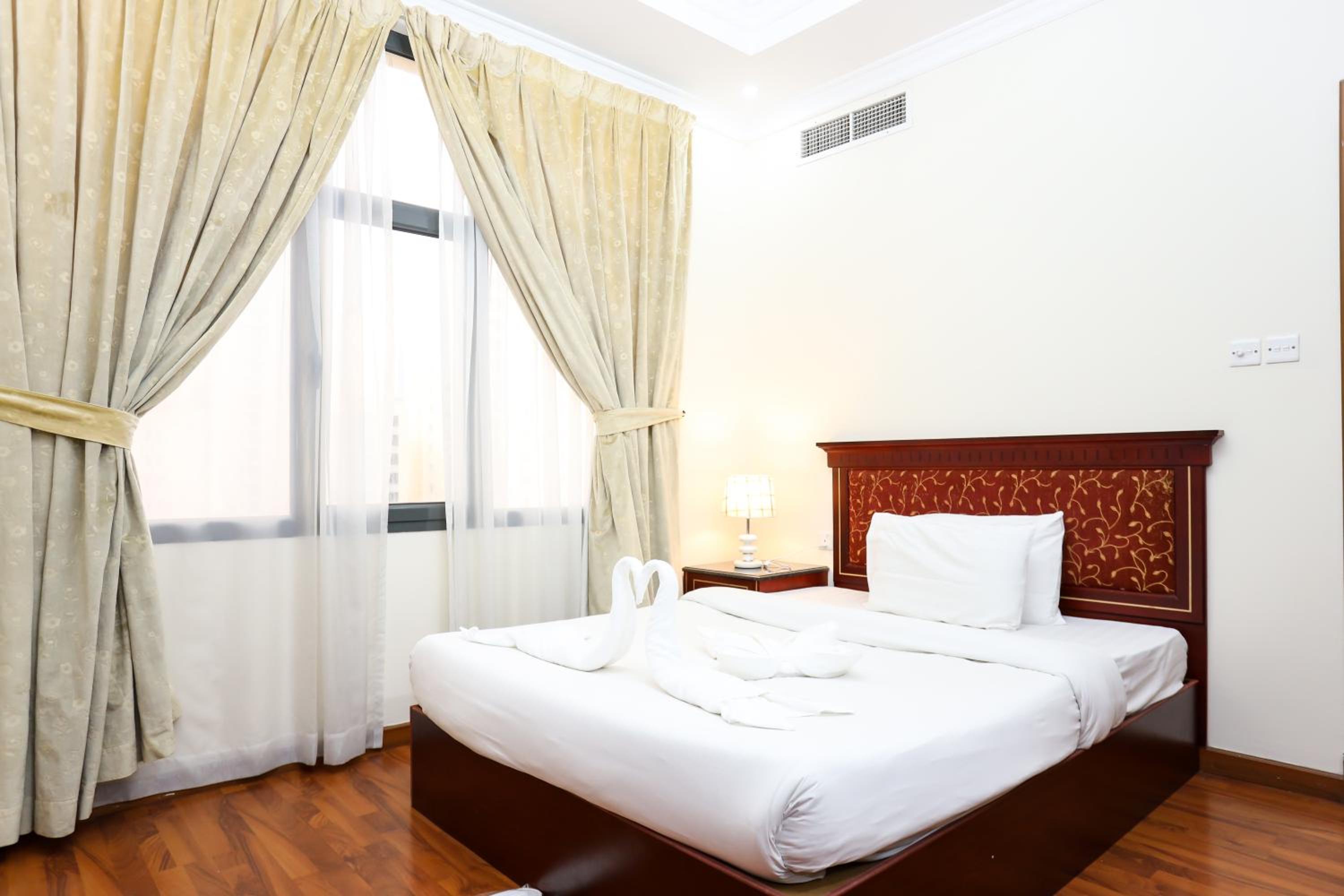 Pearl Bahrain Suites