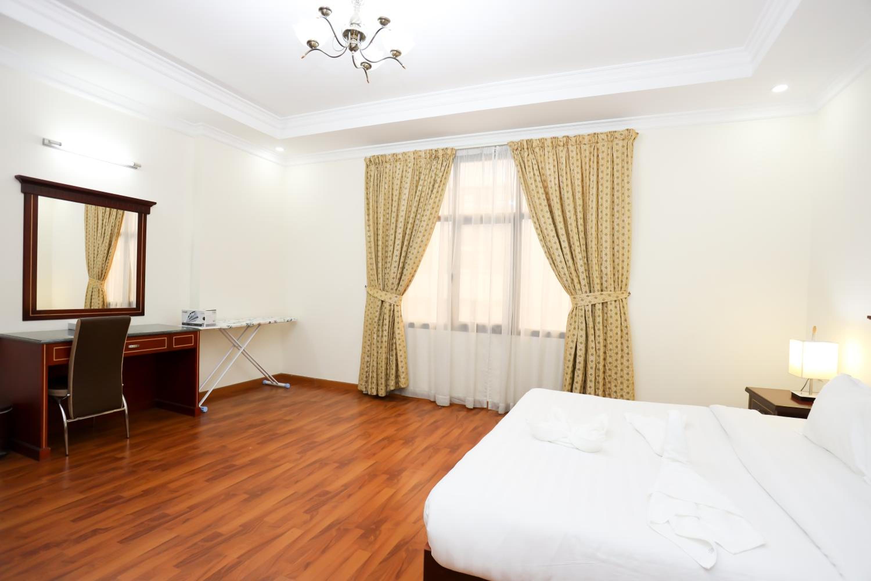 Pearl Bahrain Suites