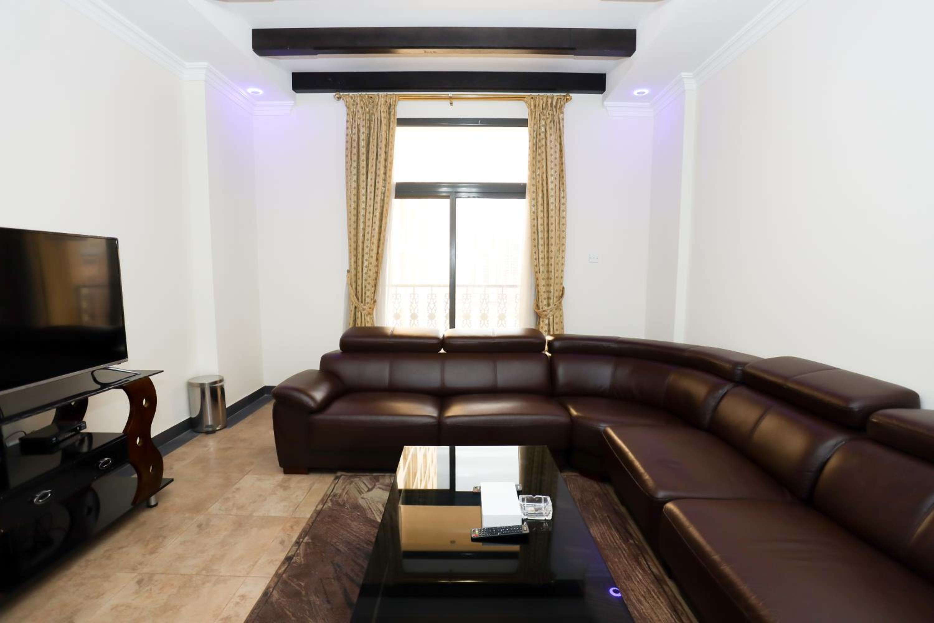 Pearl Bahrain Suites
