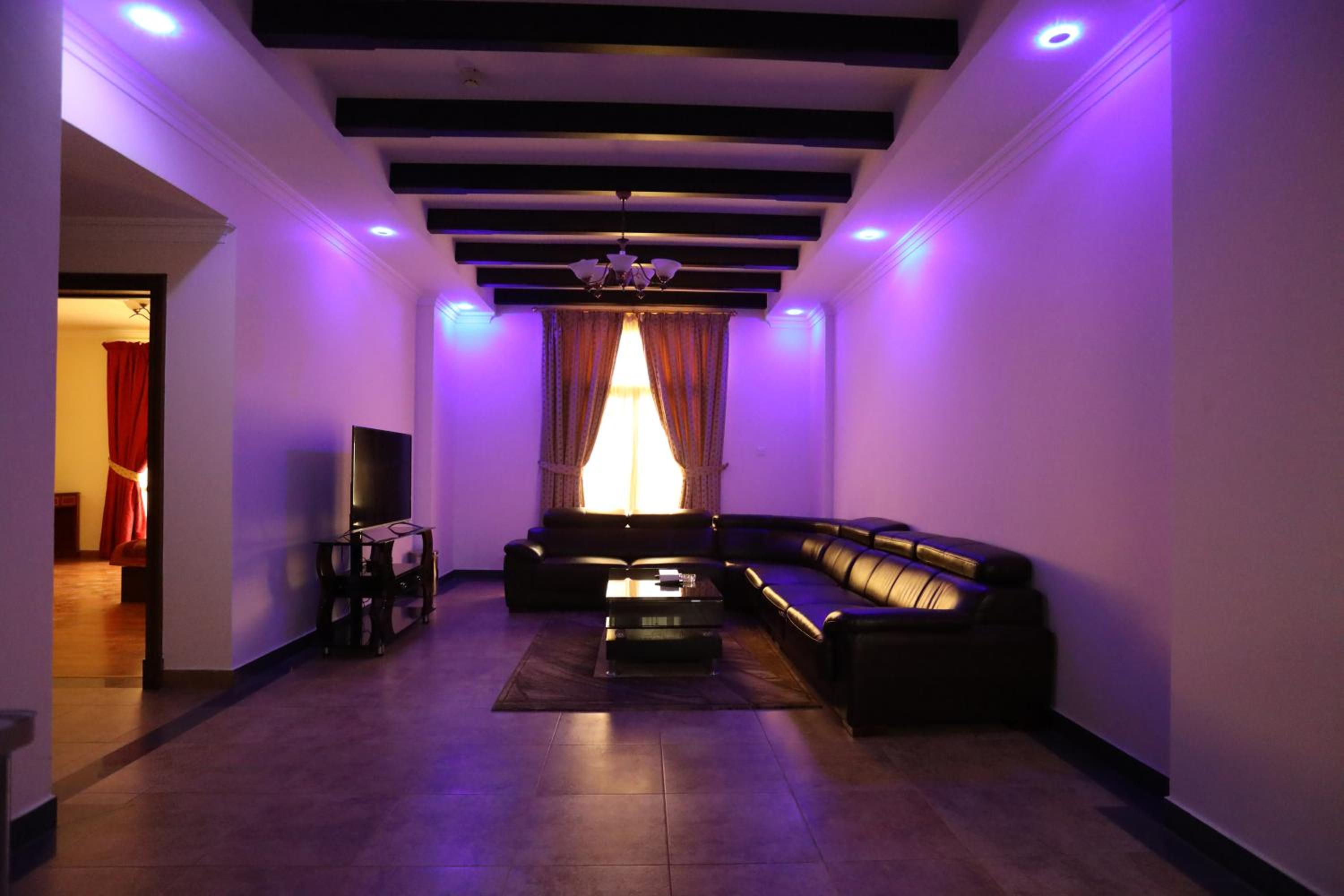 Pearl Bahrain Suites