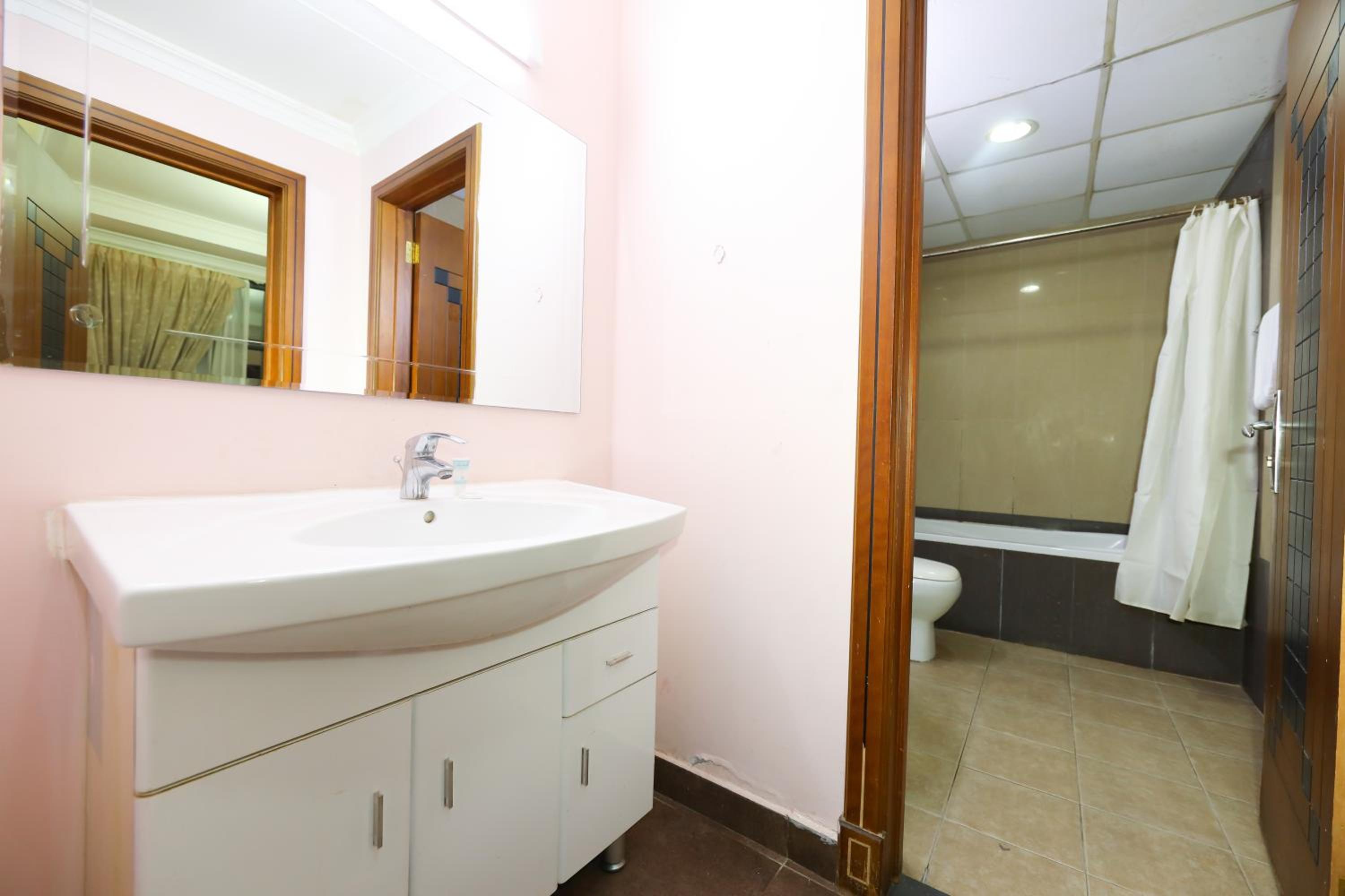 Pearl Bahrain Suites