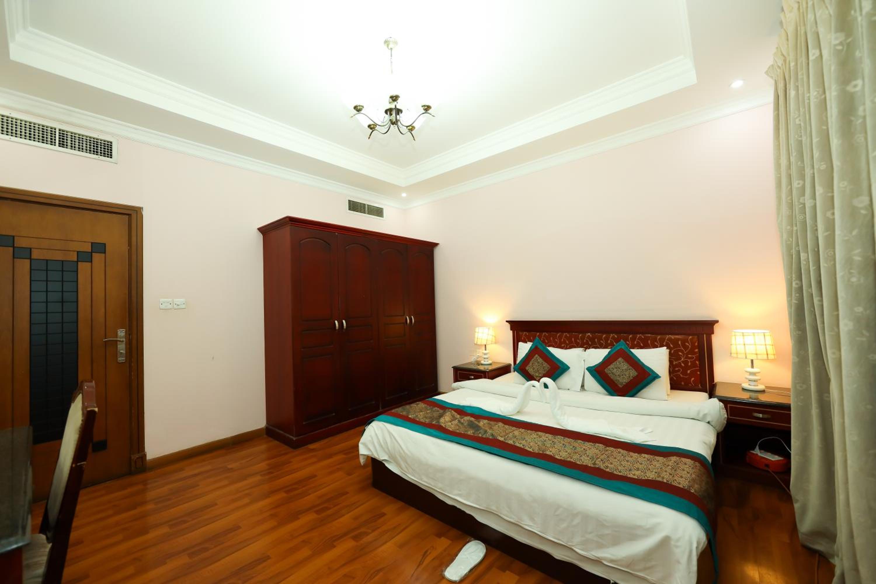 Pearl Bahrain Suites
