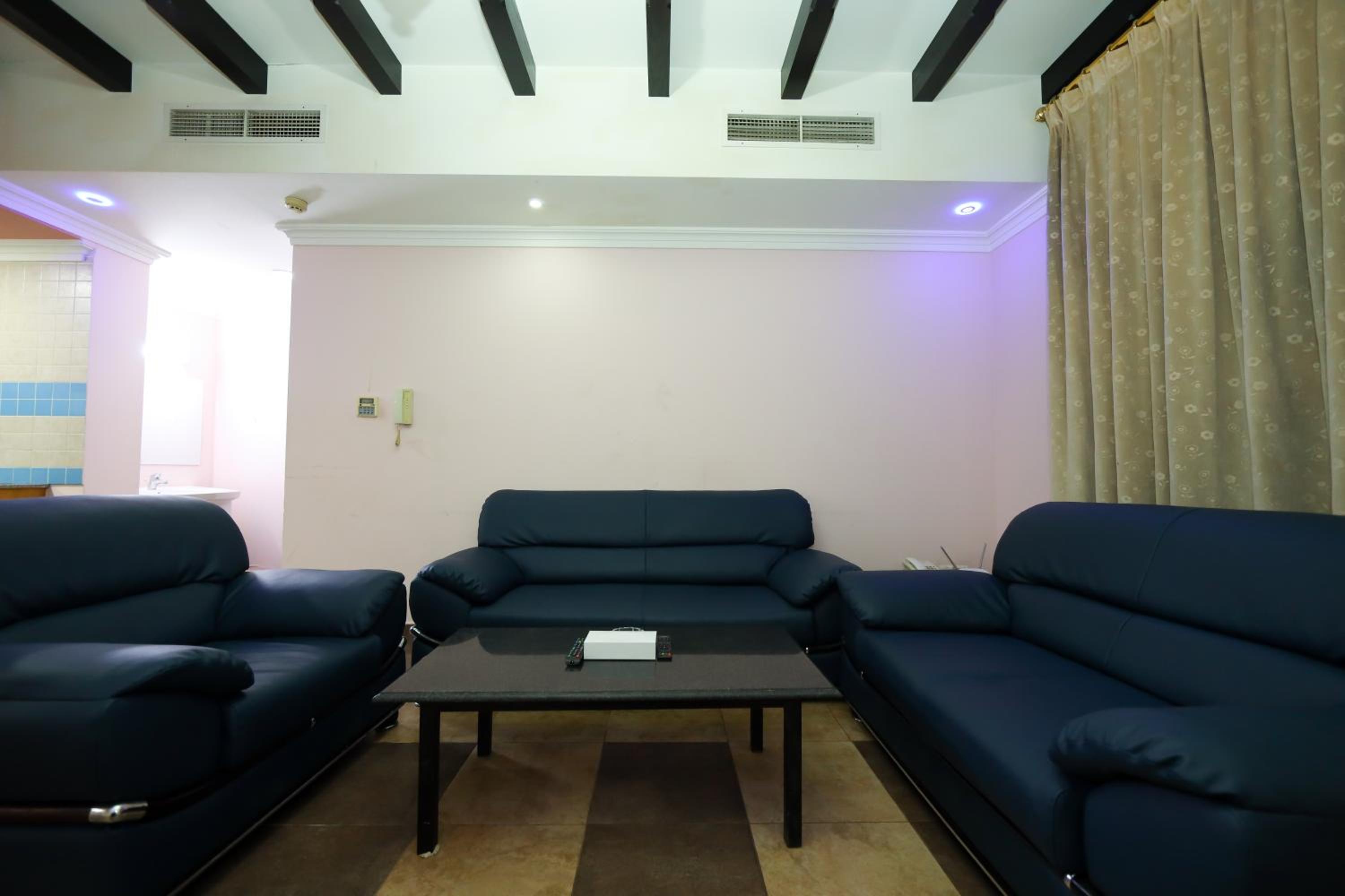 Pearl Bahrain Suites