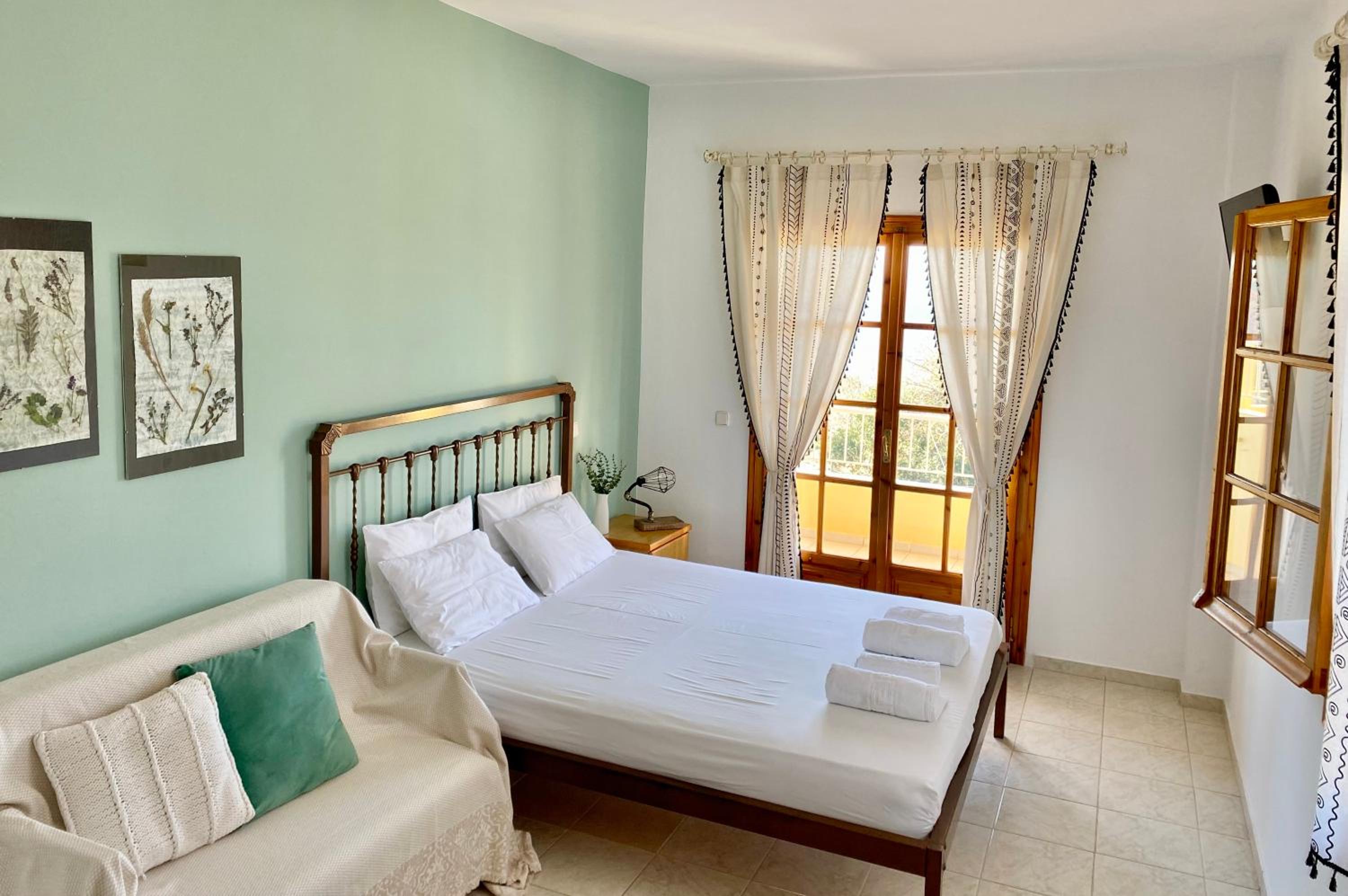 Armonia Elegant Apartments