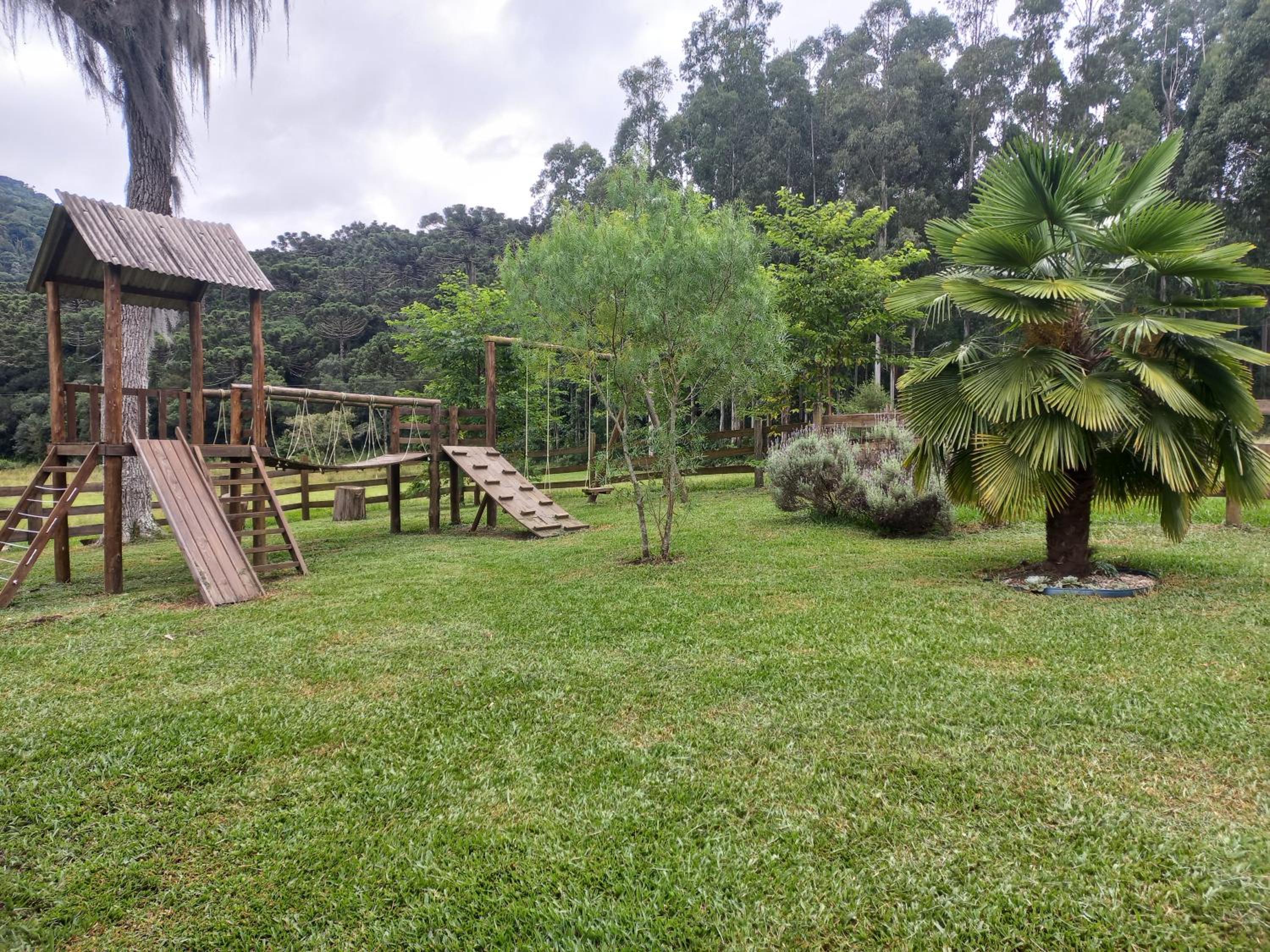 CASA DE CAMPO RIO CANOAS