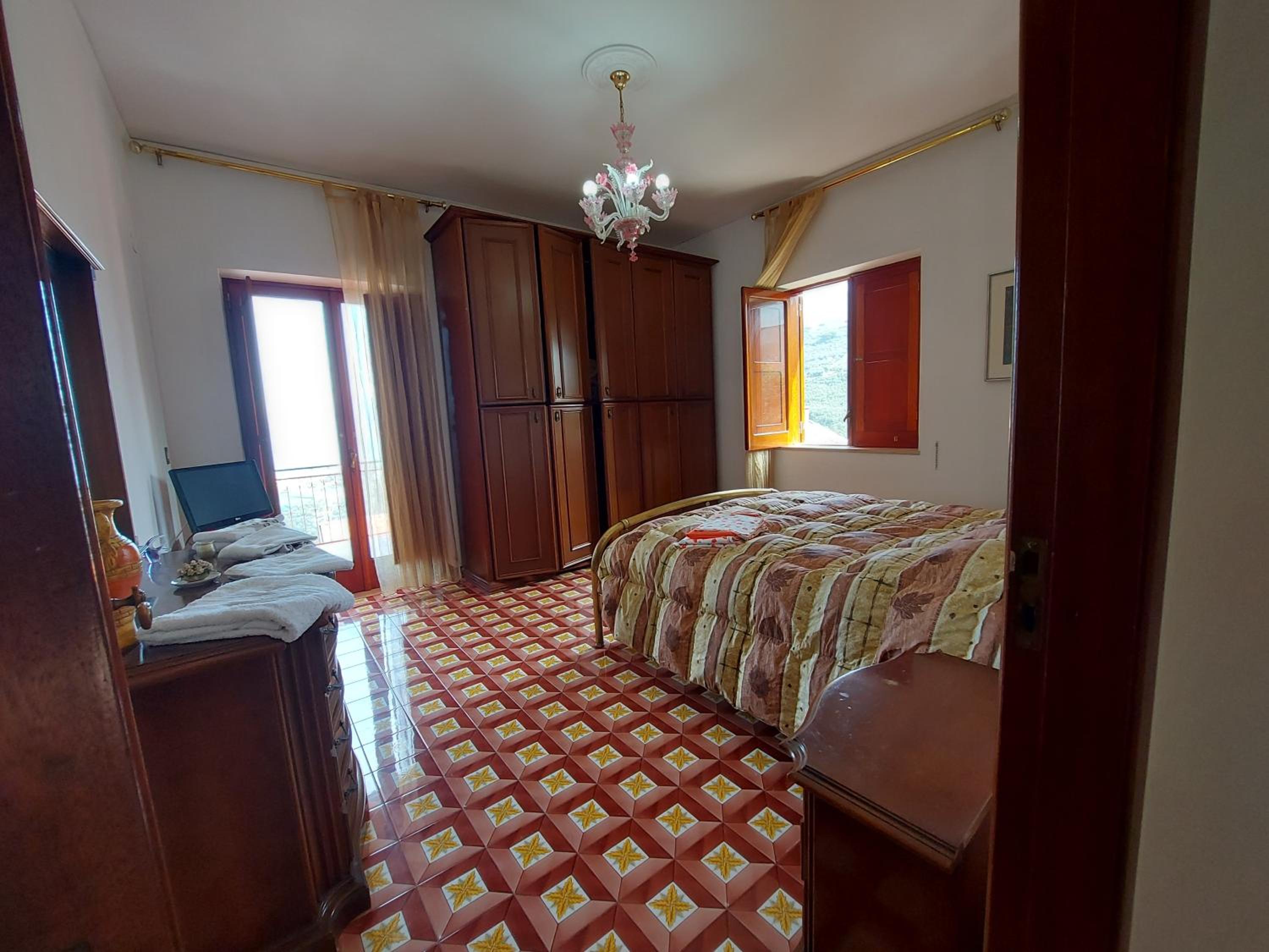 Margherita Seaview Apartment view 4