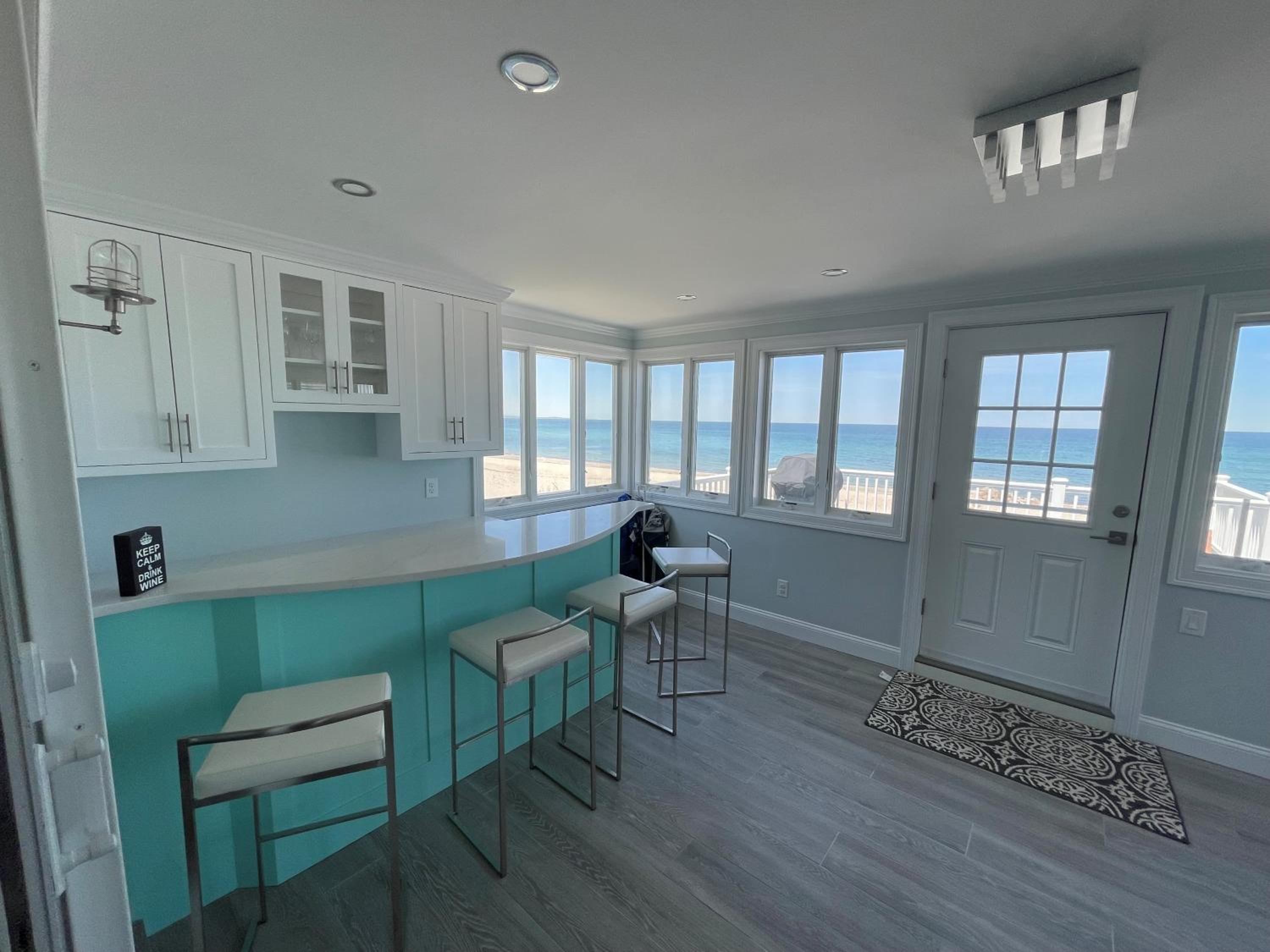 The Perfect Cape Walk-to-Beach Getaway view 5
