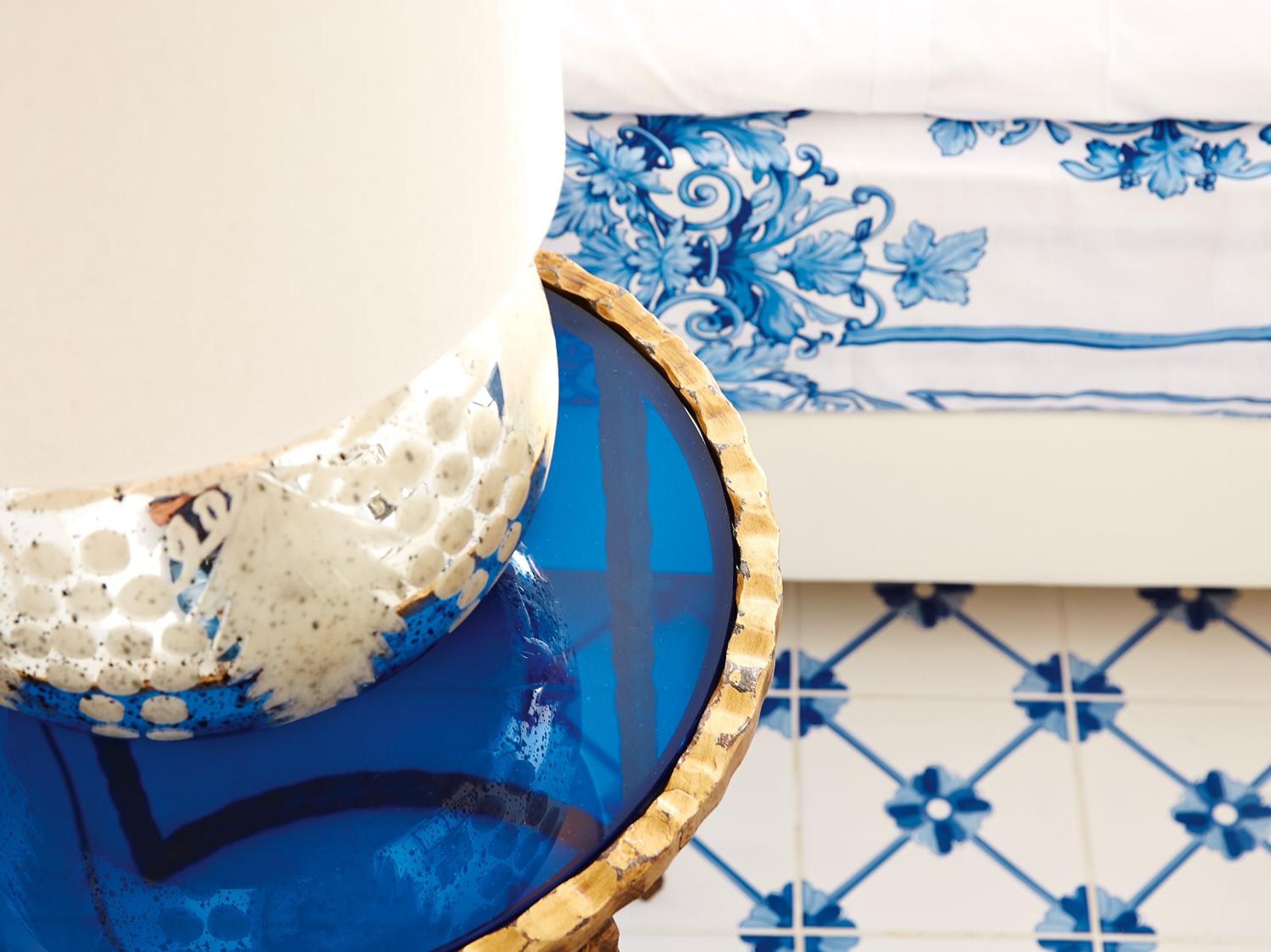 Caramel, A Resort to Live
