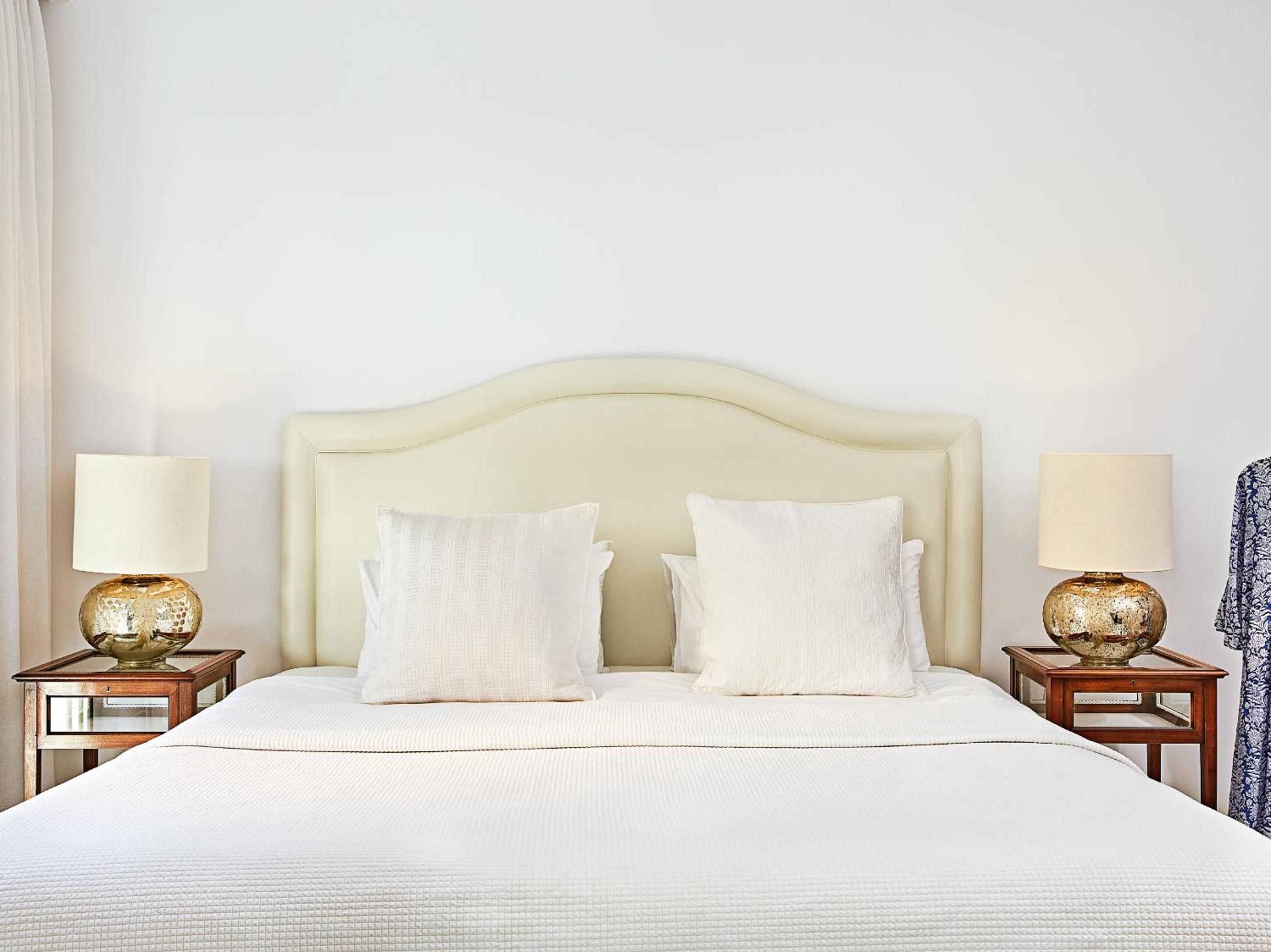 Caramel, A Resort to Live