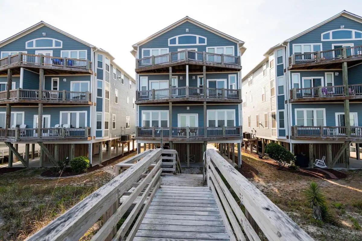 Bella Vita Oceanfront Retreat