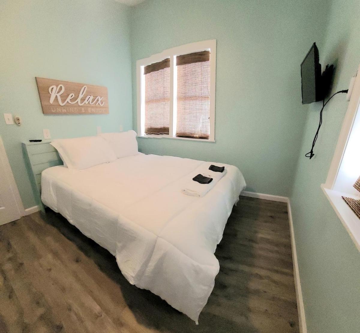 Beachwood Bungalow A