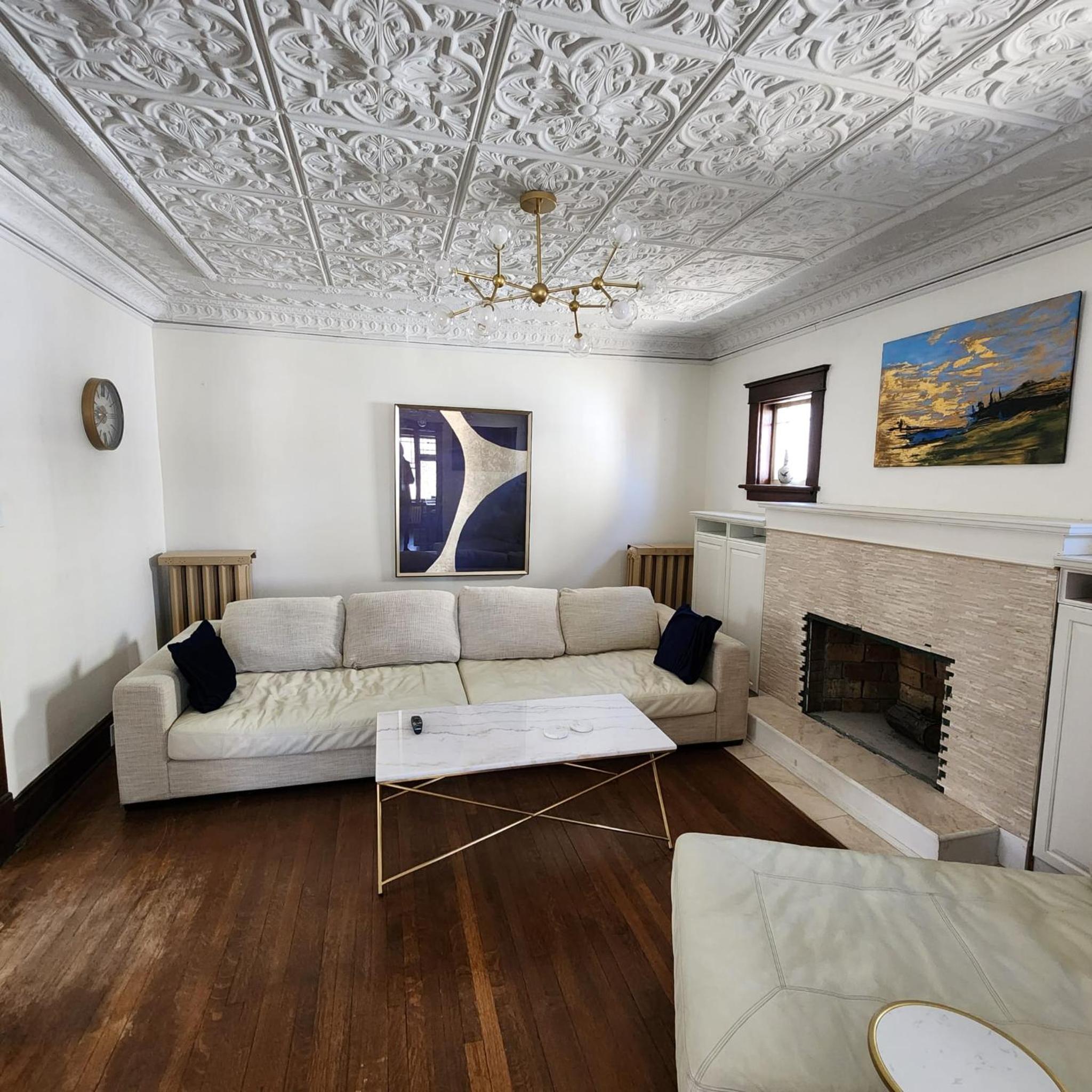 Kitchener Vacations - The Pandora Century Home - Property Image 16