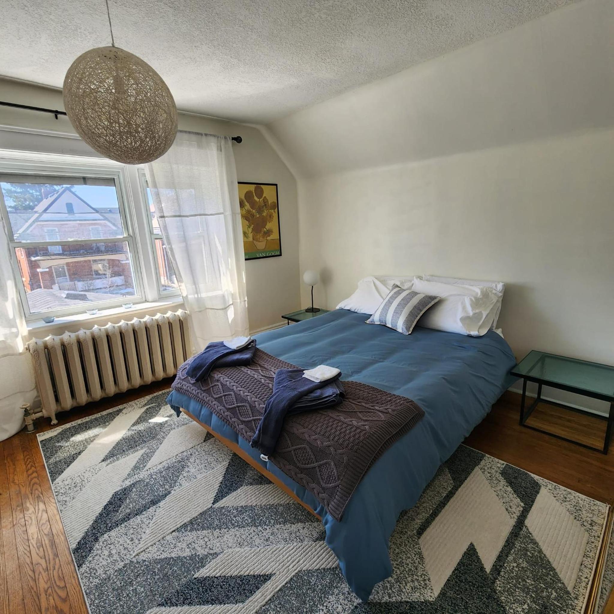 Kitchener Vacations - The Pandora Century Home - Property Image 8