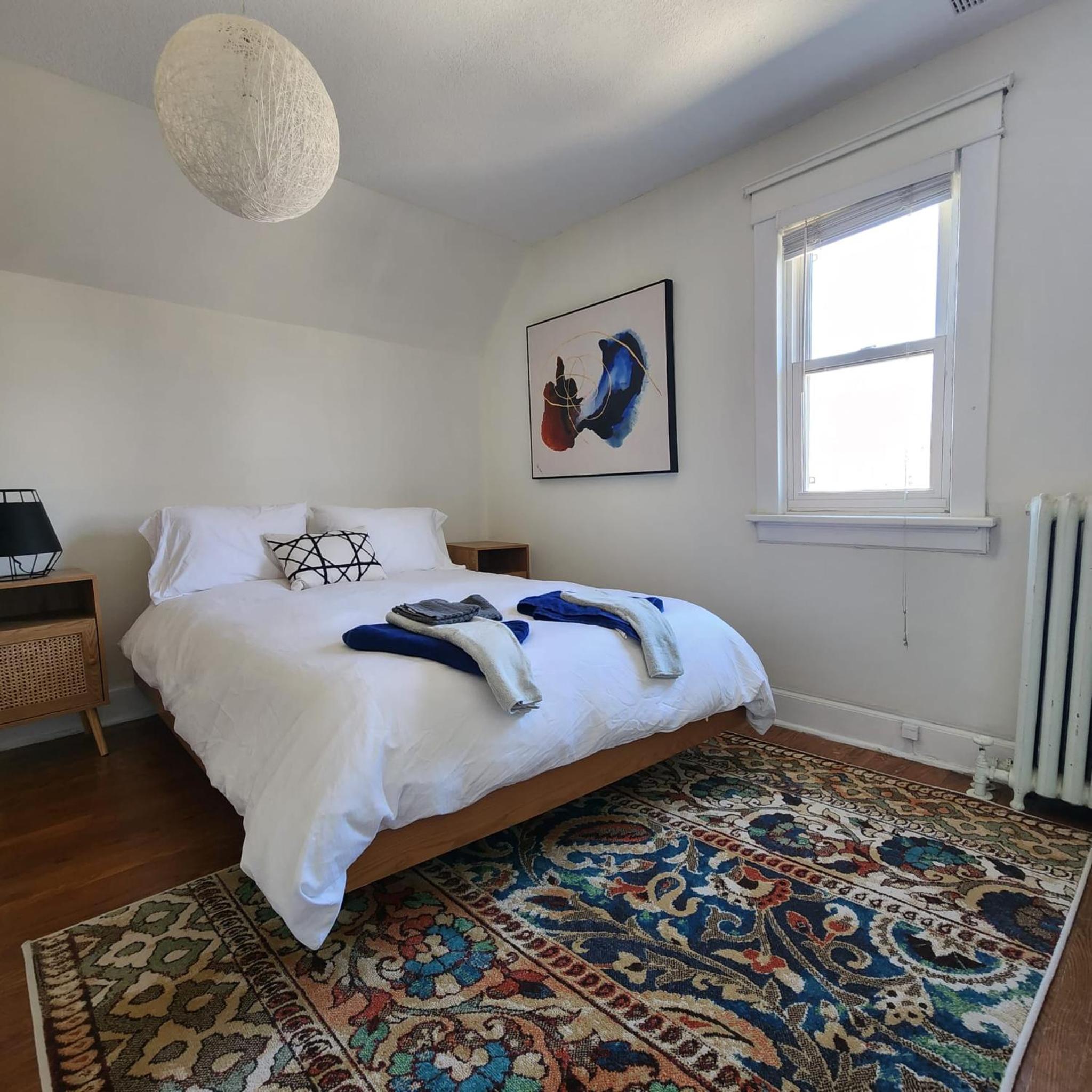 Kitchener Vacations - The Pandora Century Home - Property Image 3