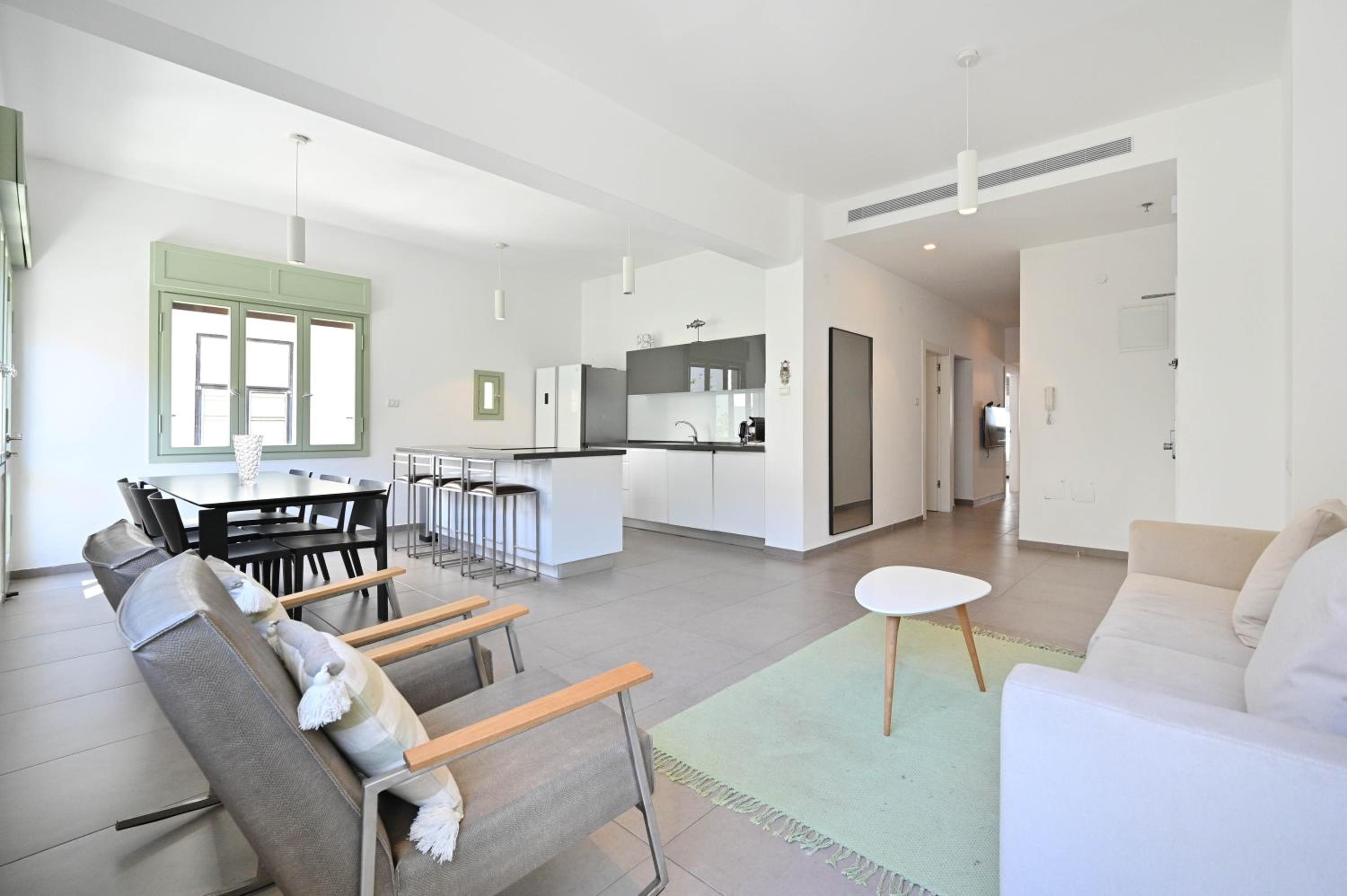 Luminous 3-BR in the Heart of Shenkin by HolyGuest