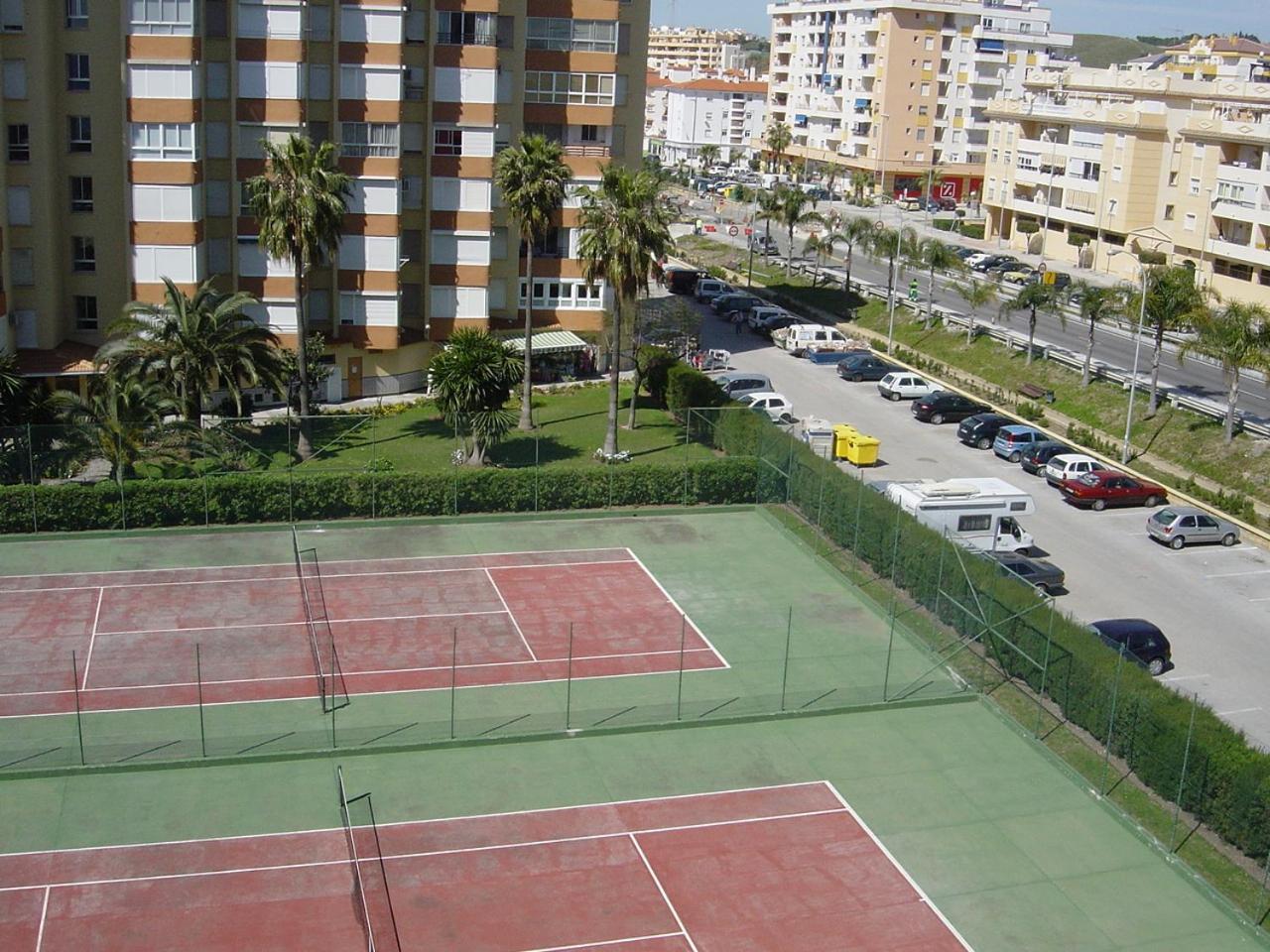 Apartamentos Intercentro Algarrobo-Costa APARTAMENTOS TURÍSTICOS -INMOBILIARIA