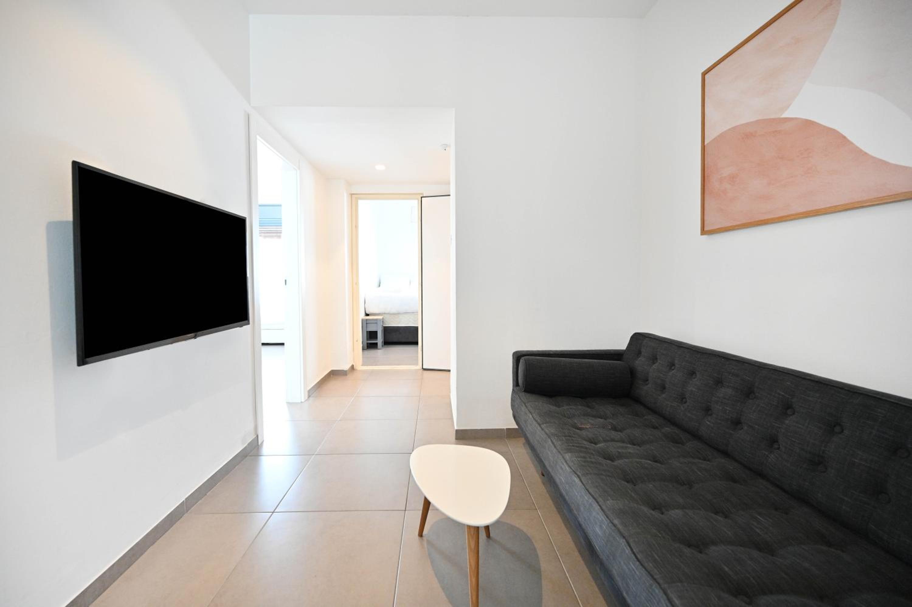 Luminous 3-BR in the Heart of Shenkin by HolyGuest
