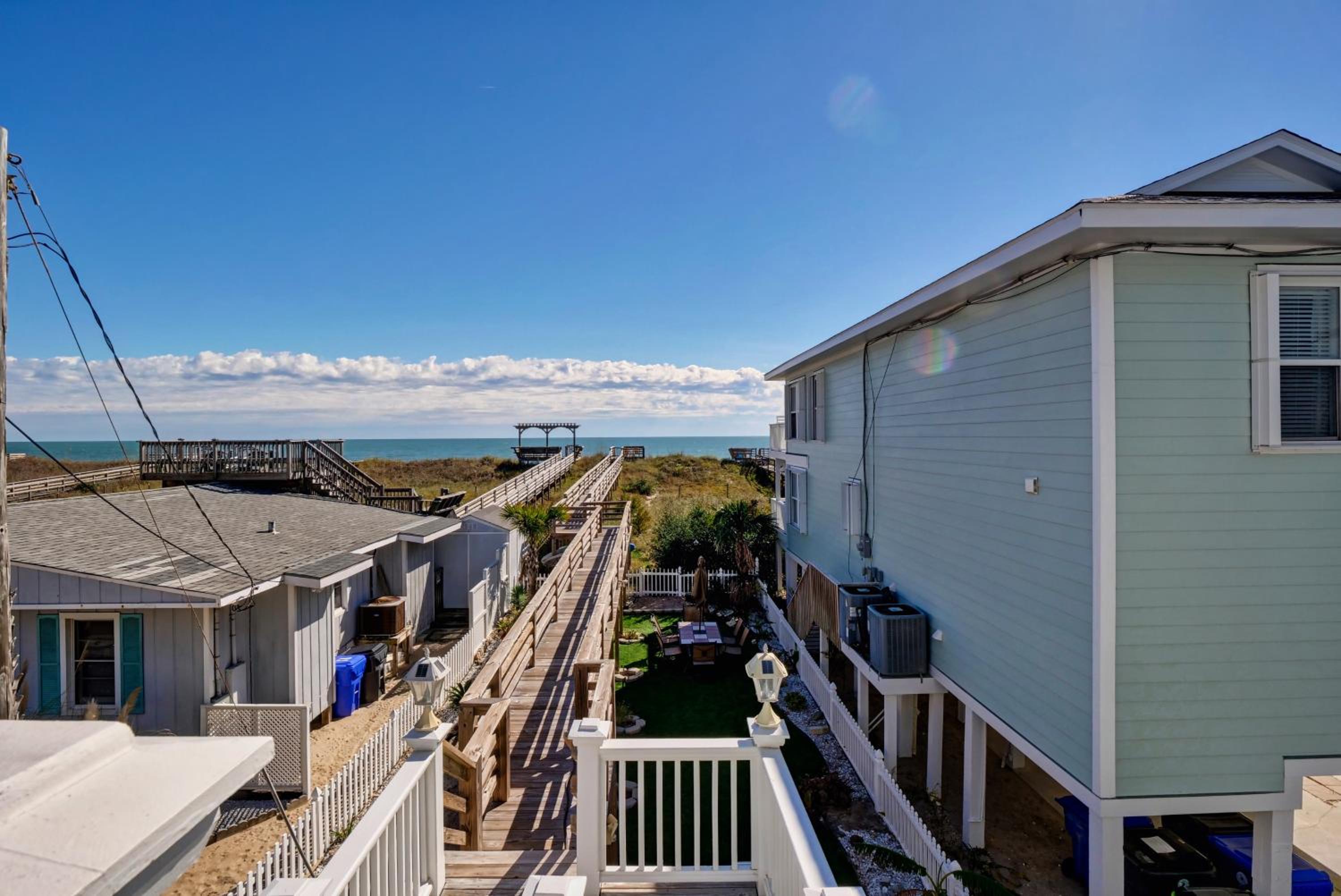Penthouse at the Cottages view 5