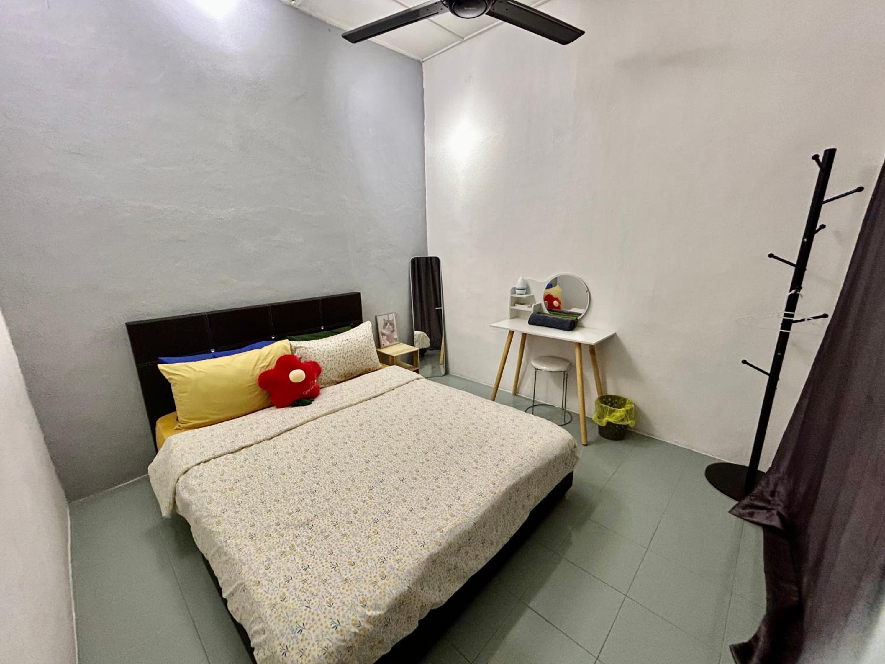 Cozy24#4pax#wifi&netflix#NearAeonAlma#Heritage photo 4