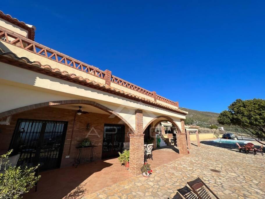 Villa Los once olivos