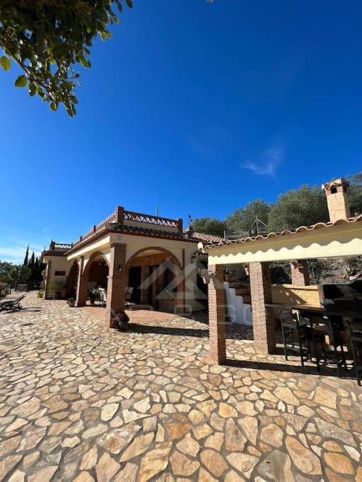 Villa Los once olivos