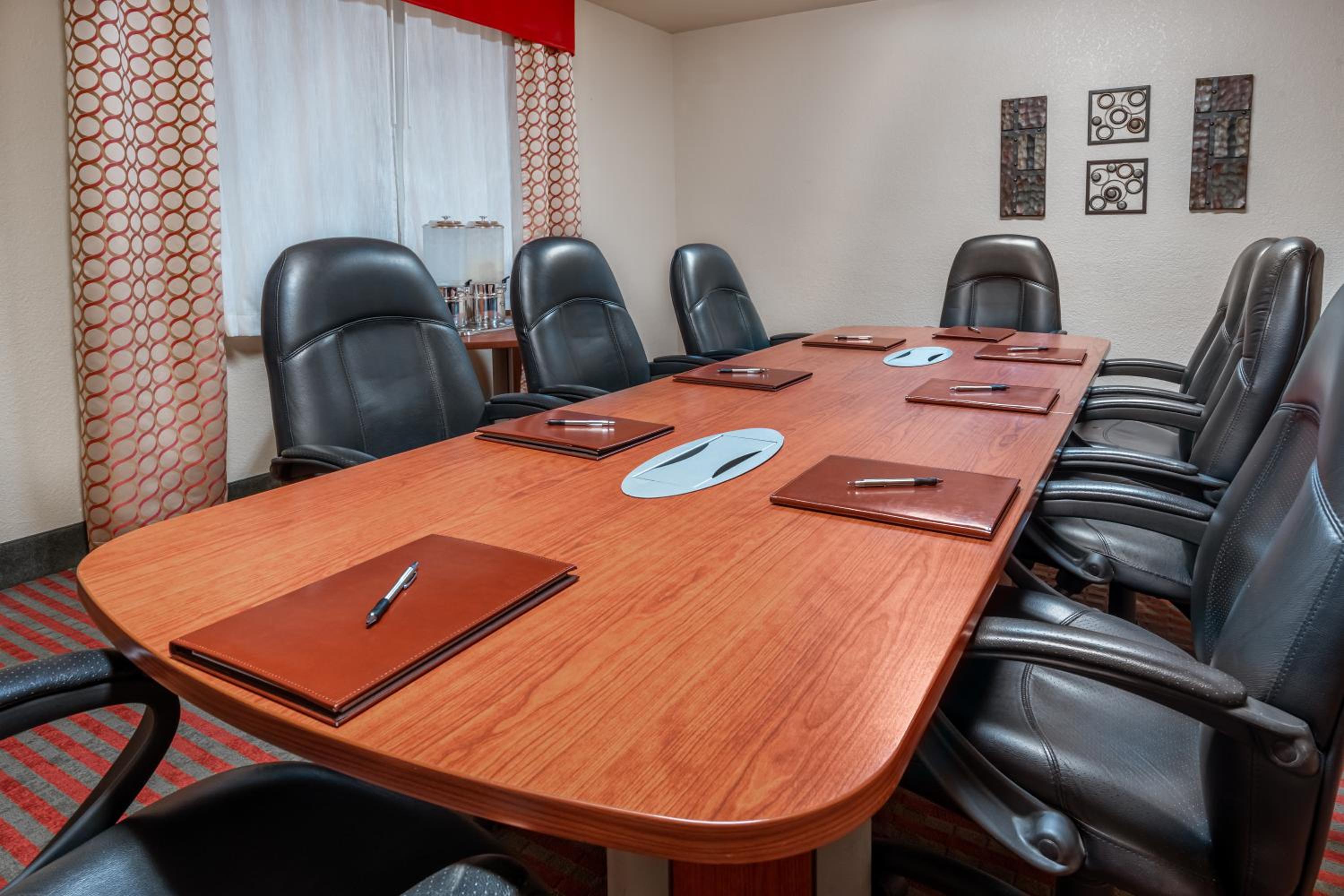 meeting & event spaces
