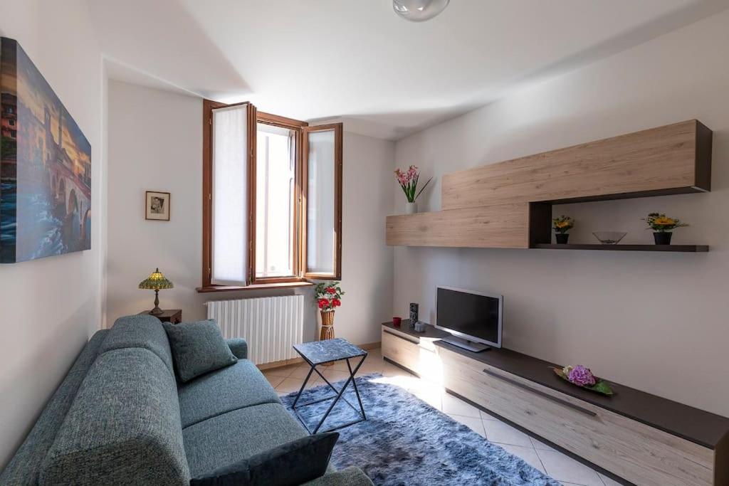 Residenza Sirtori free parking