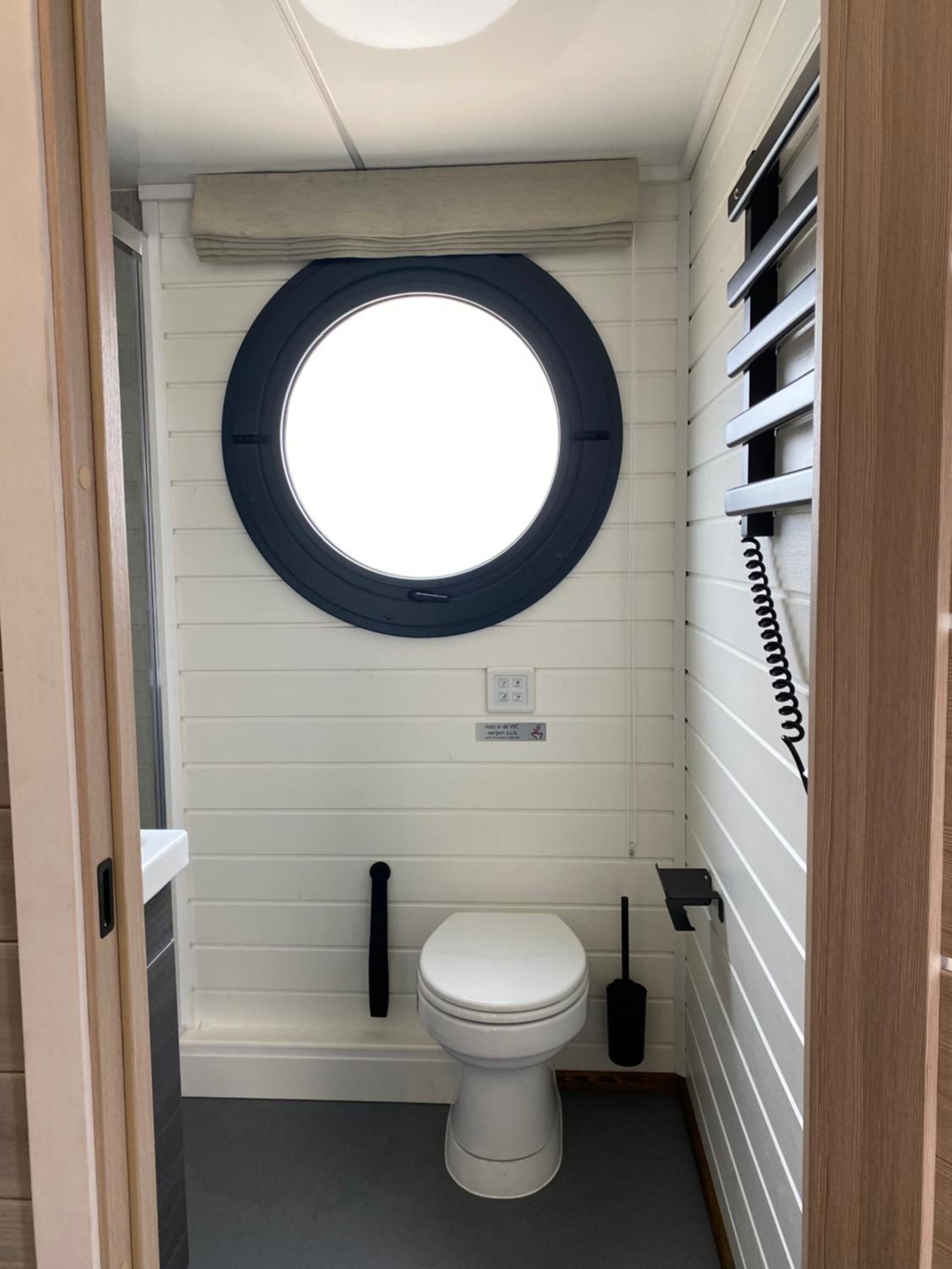 SeaYou House boat view 5