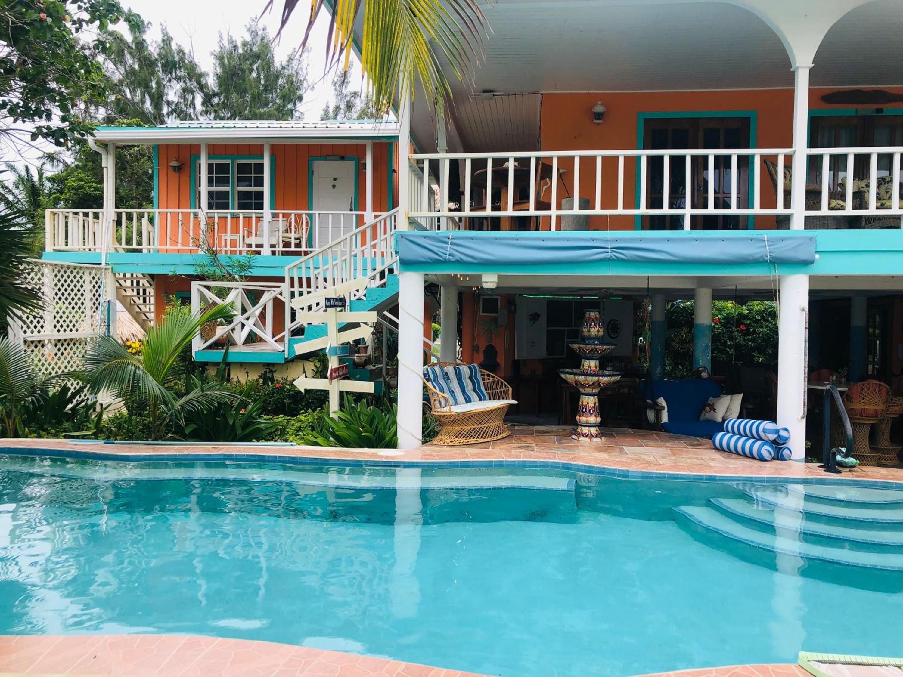 Coral Cove Inn