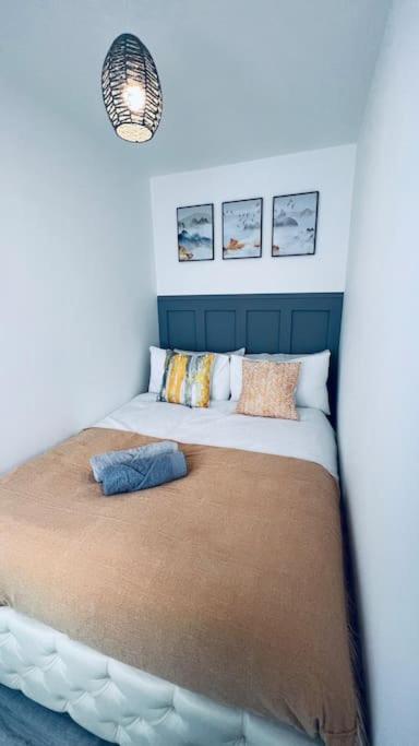 Contemporary studio apartment