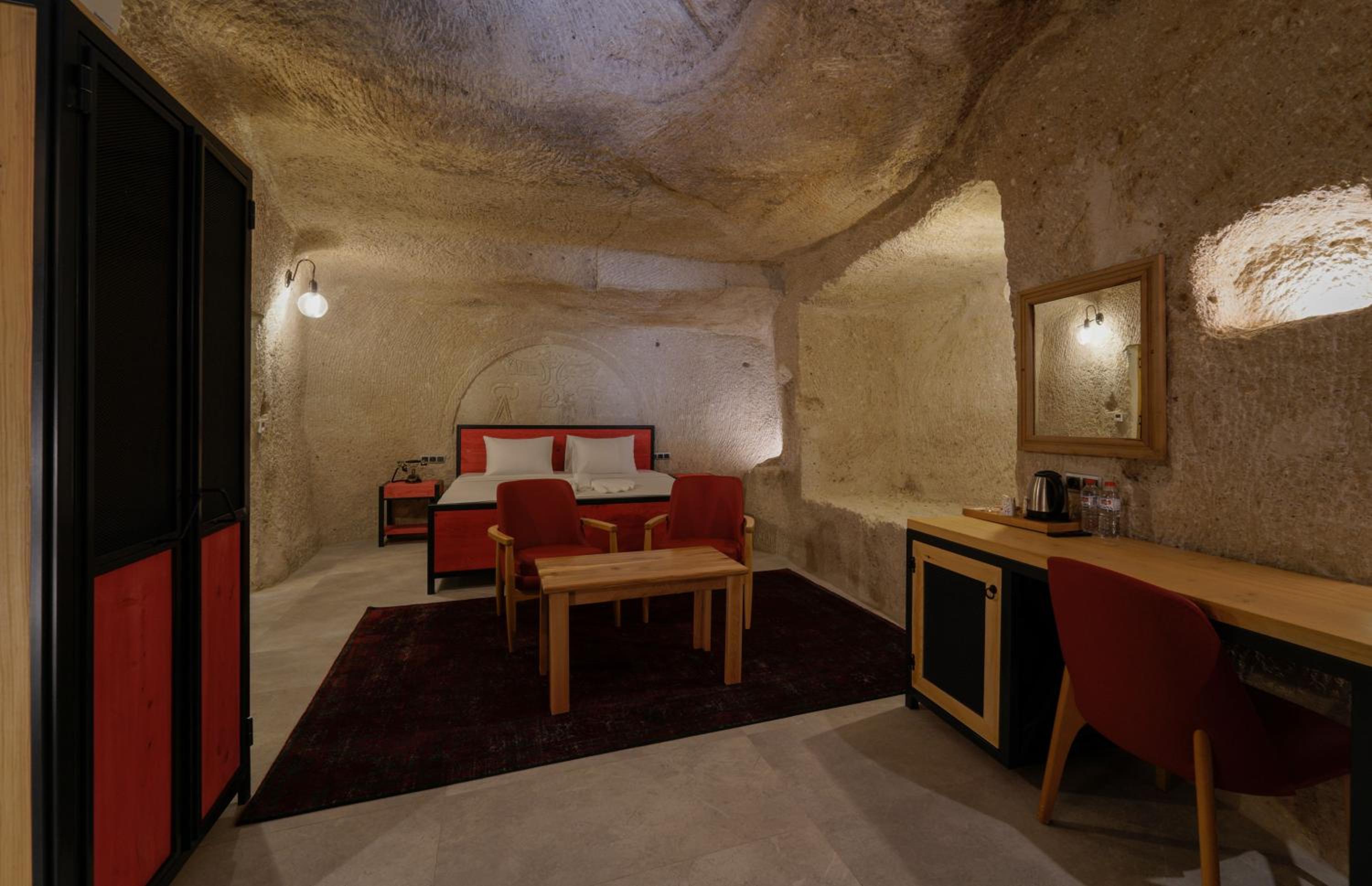 The Niche Cave Hotel - Image 10