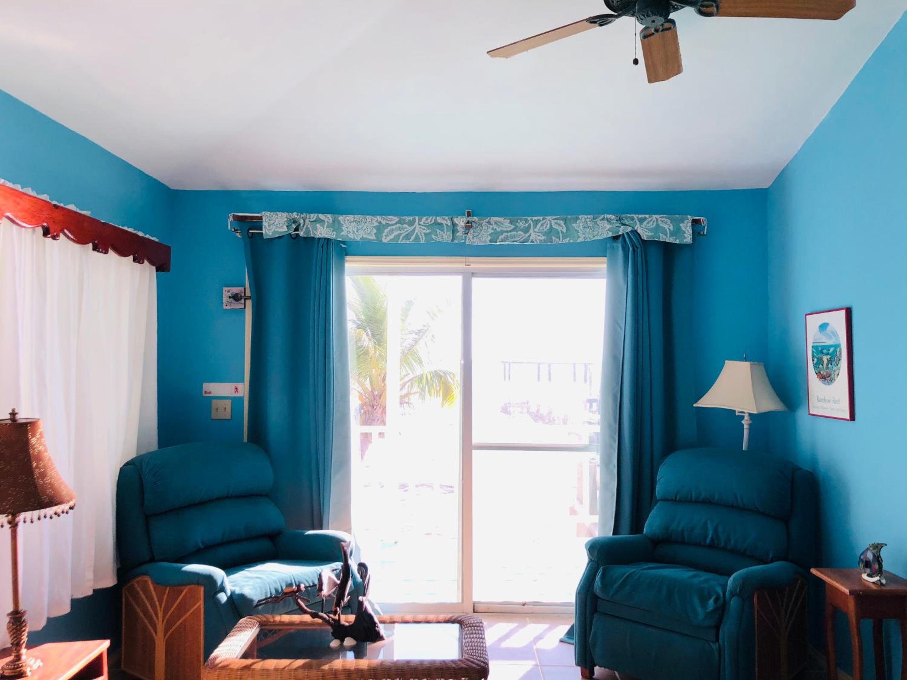 Coral Cove Inn
