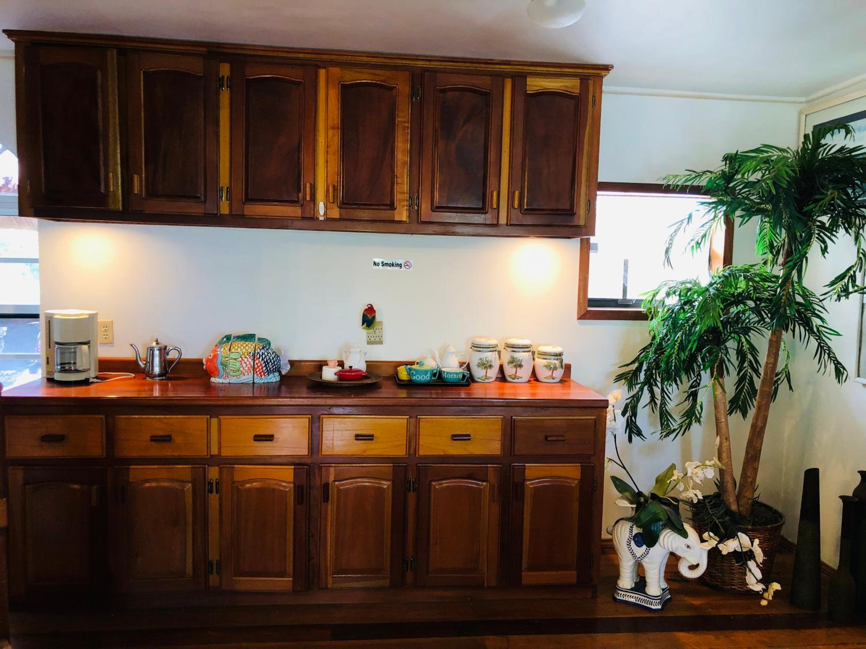 Coral Cove Inn