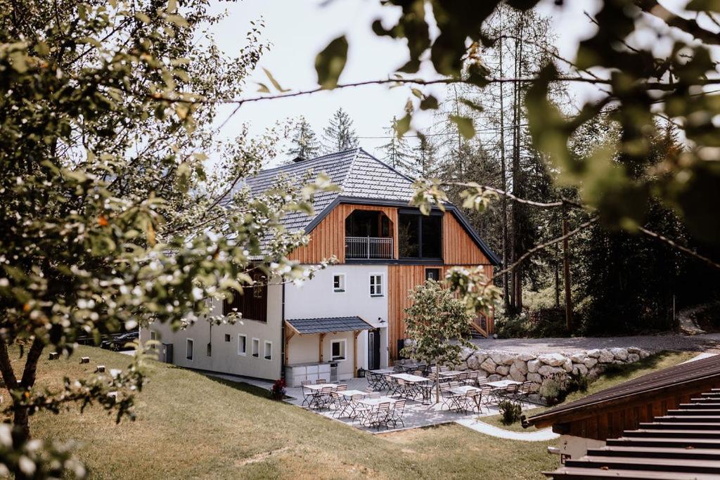 Das Schutzhaus-Bed and Breakfast-Dein Basislager im Salzkammergut