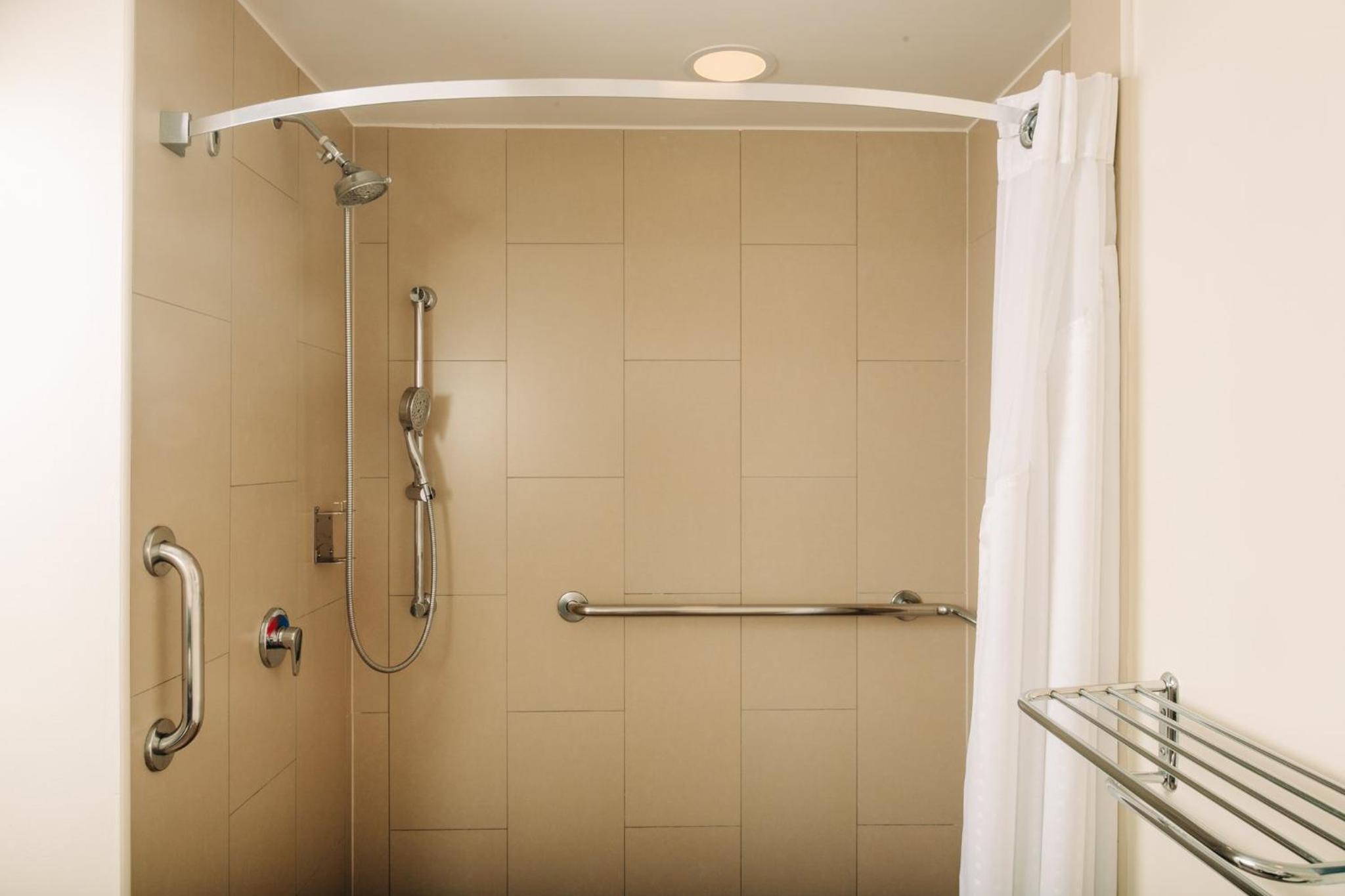 San Salvador Vacations - Holiday Inn San Salvador, an IHG Hotel - Property Image 35