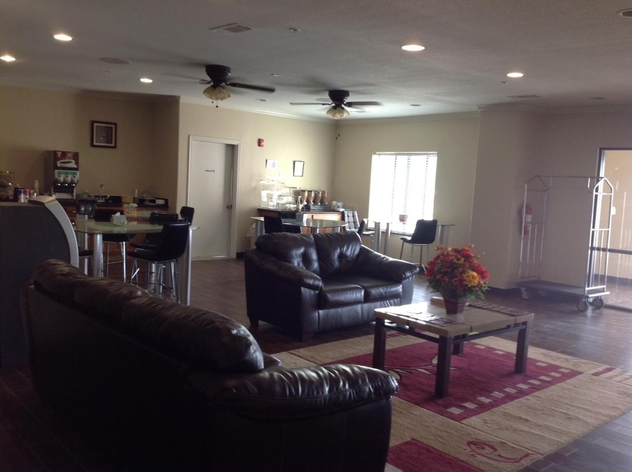 Yorktown Inn and Suites