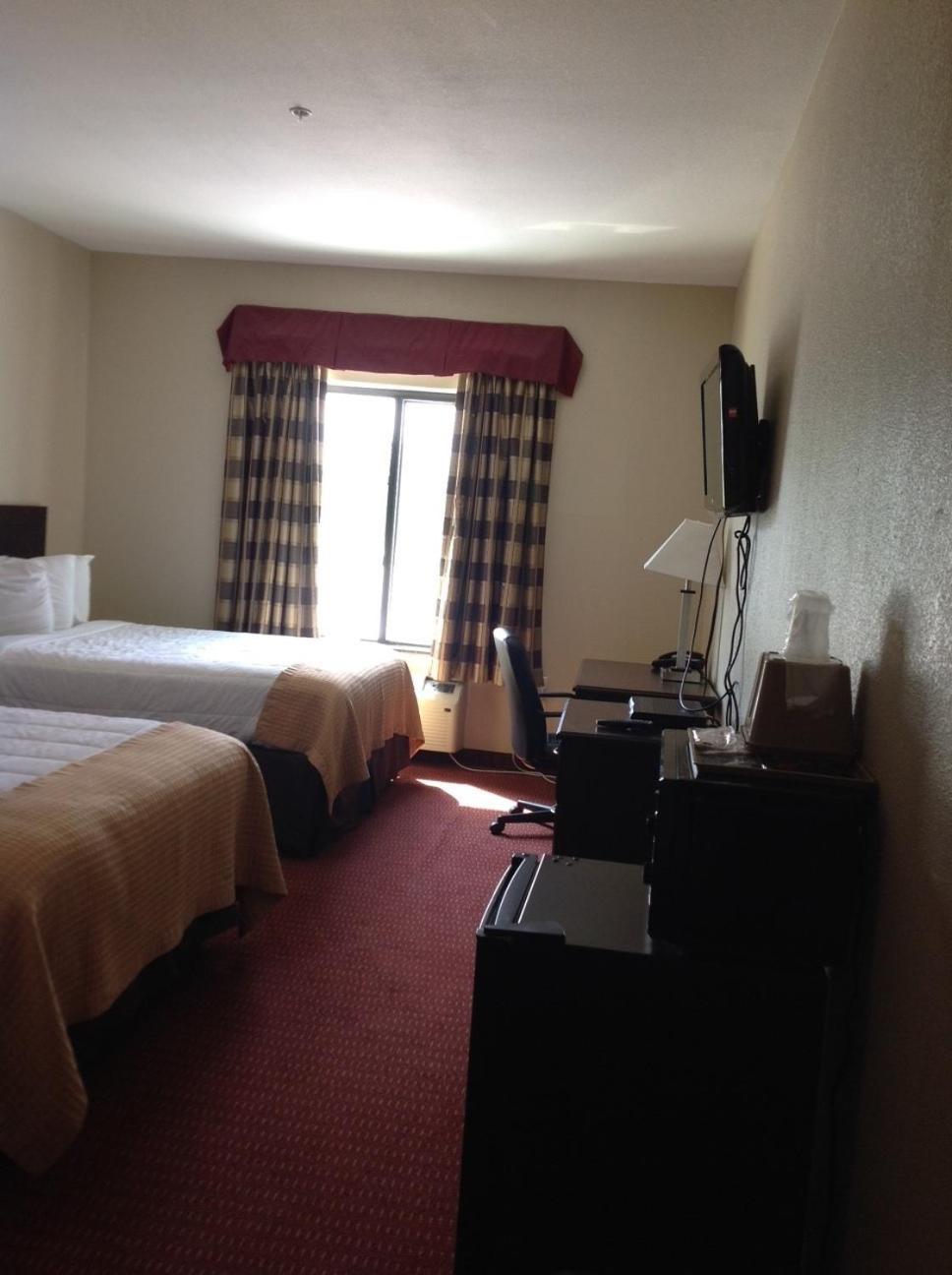 Yorktown Inn and Suites