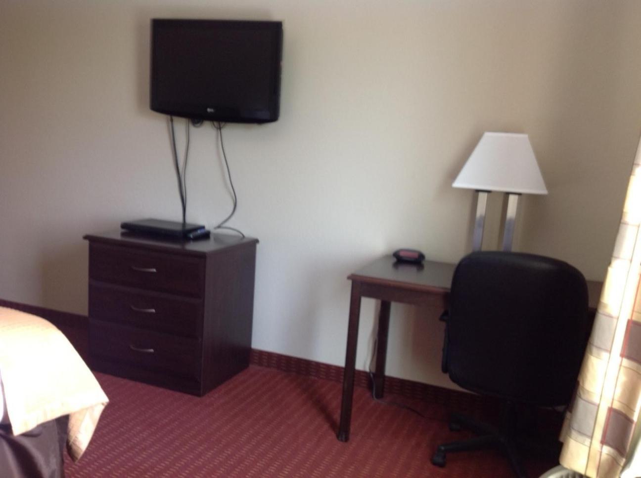 Yorktown Inn and Suites