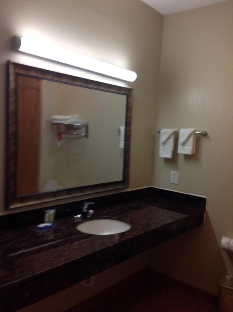 Yorktown Inn and Suites