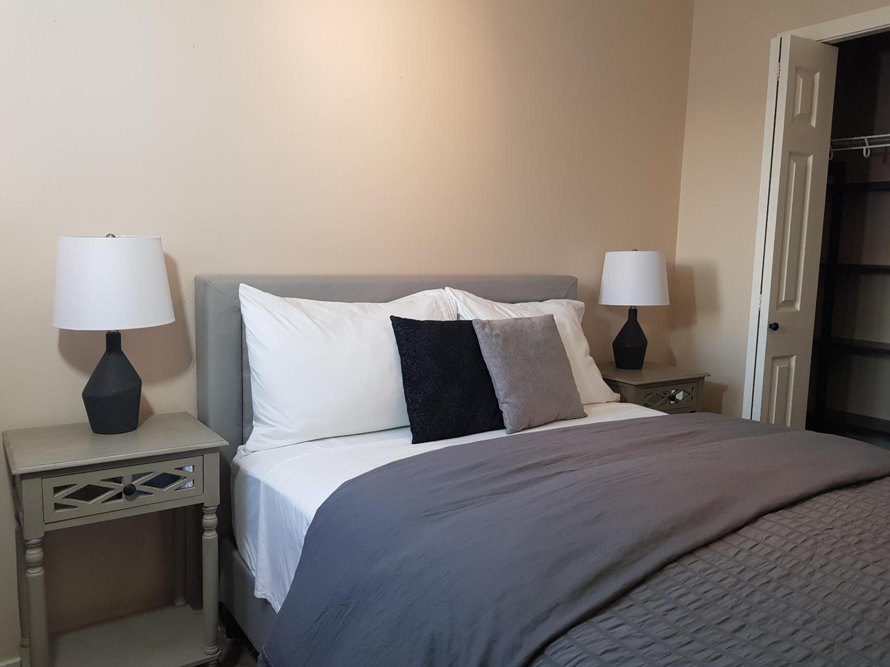 Tuscan Ridge Guesthouse Calgary West