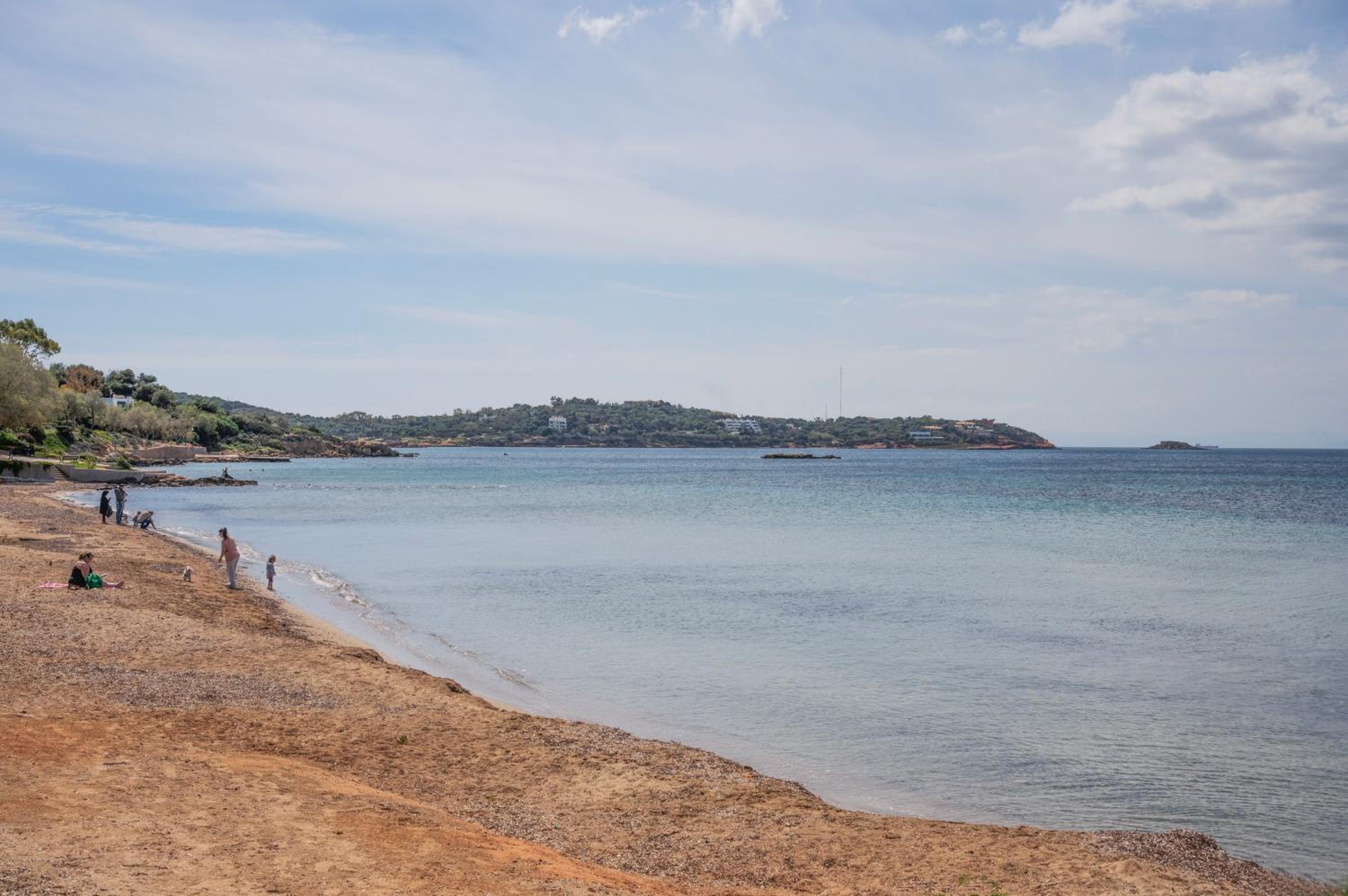 Sun & Sea Suite, Kavouri