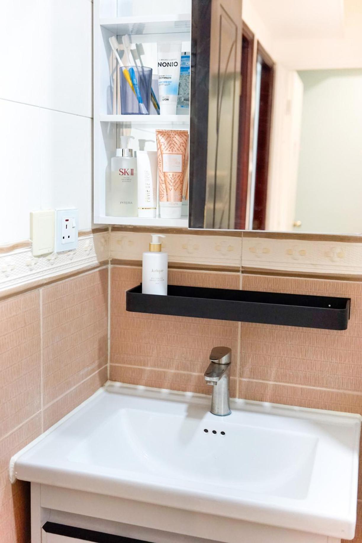 CoLiving Space - Hennessy Road 113 Wan Chai MTR