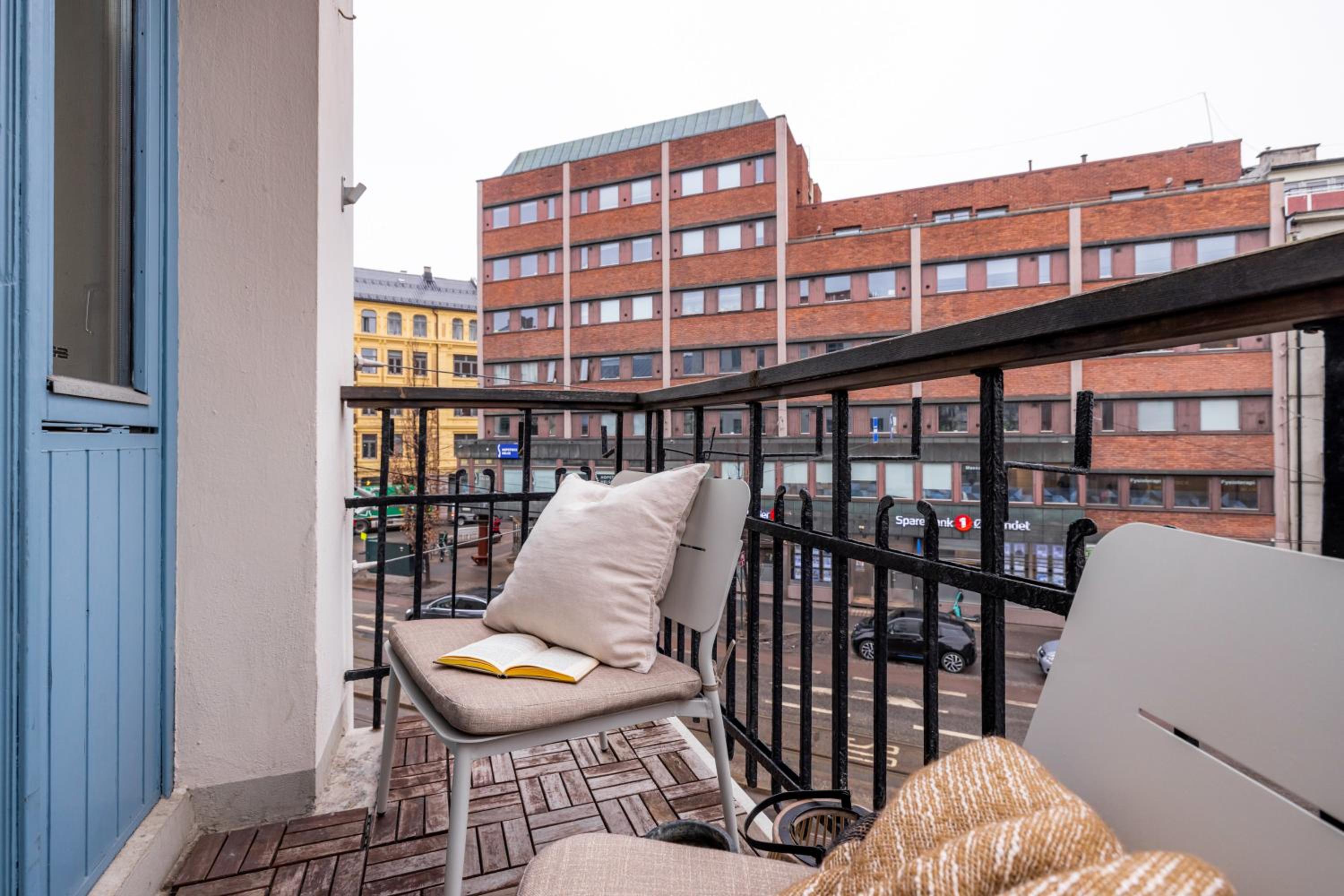 Hotel suite apartment