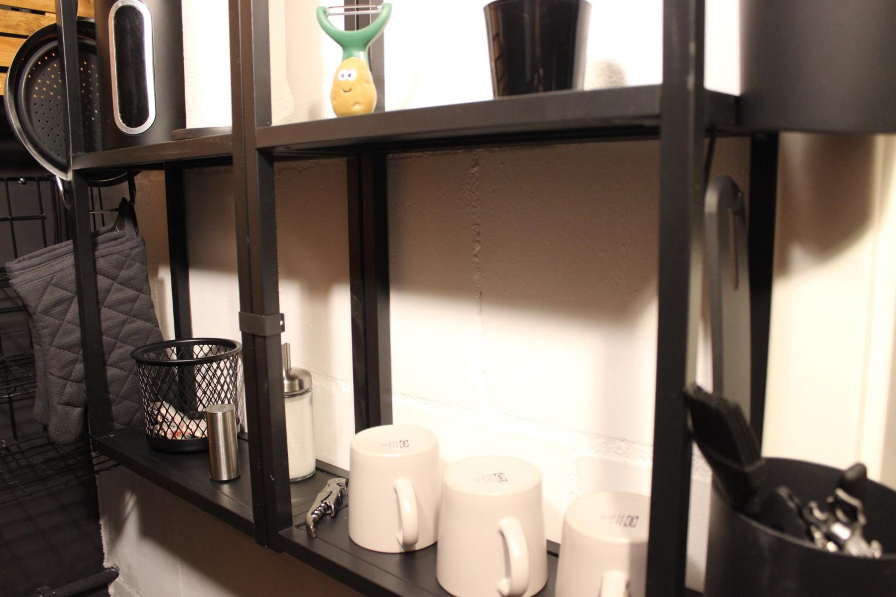 KLEINE SOUTERRAIN WOHNUNG NÄHE HAMBURG